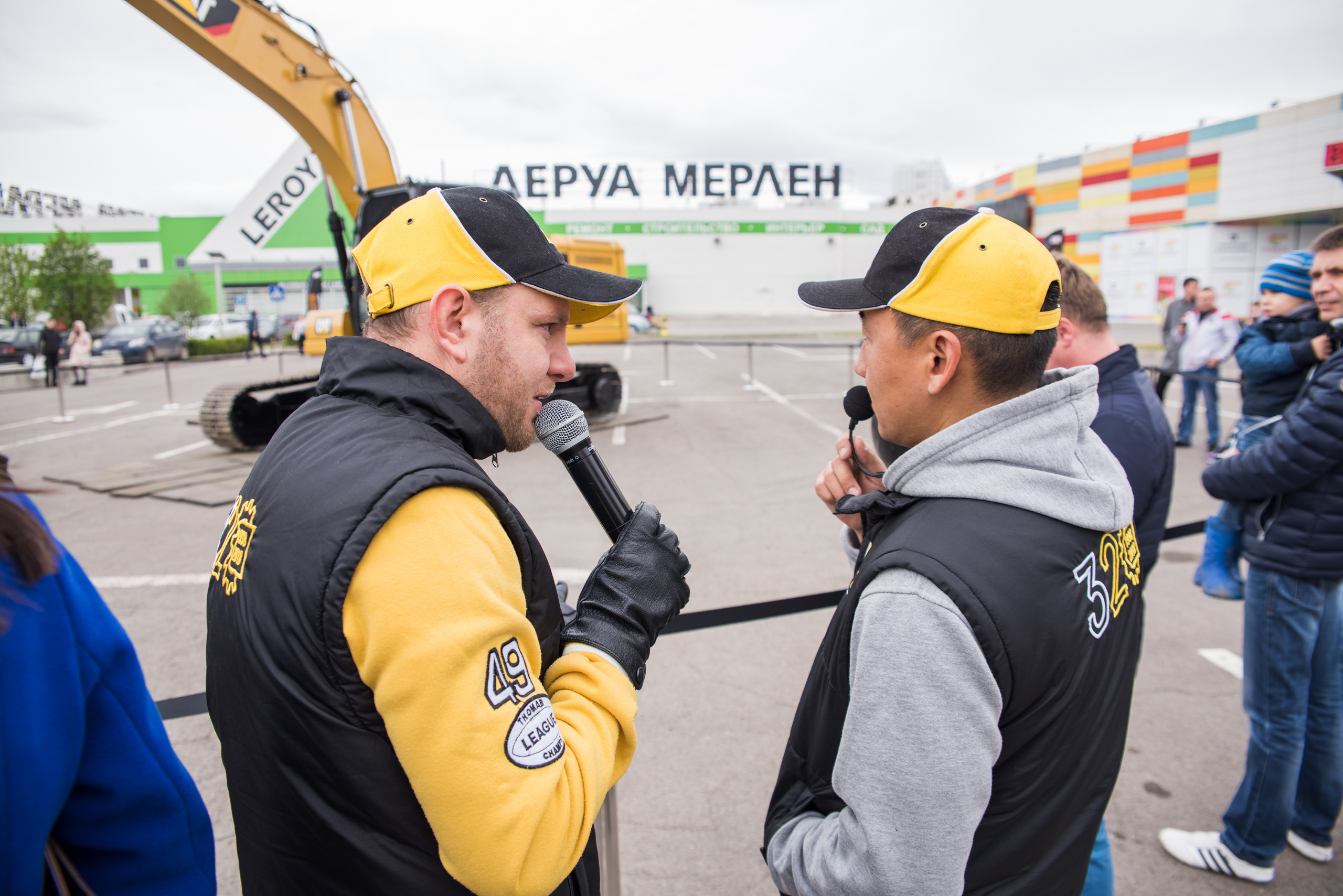 Фоторепортаж на Планете — CAT восточная техника