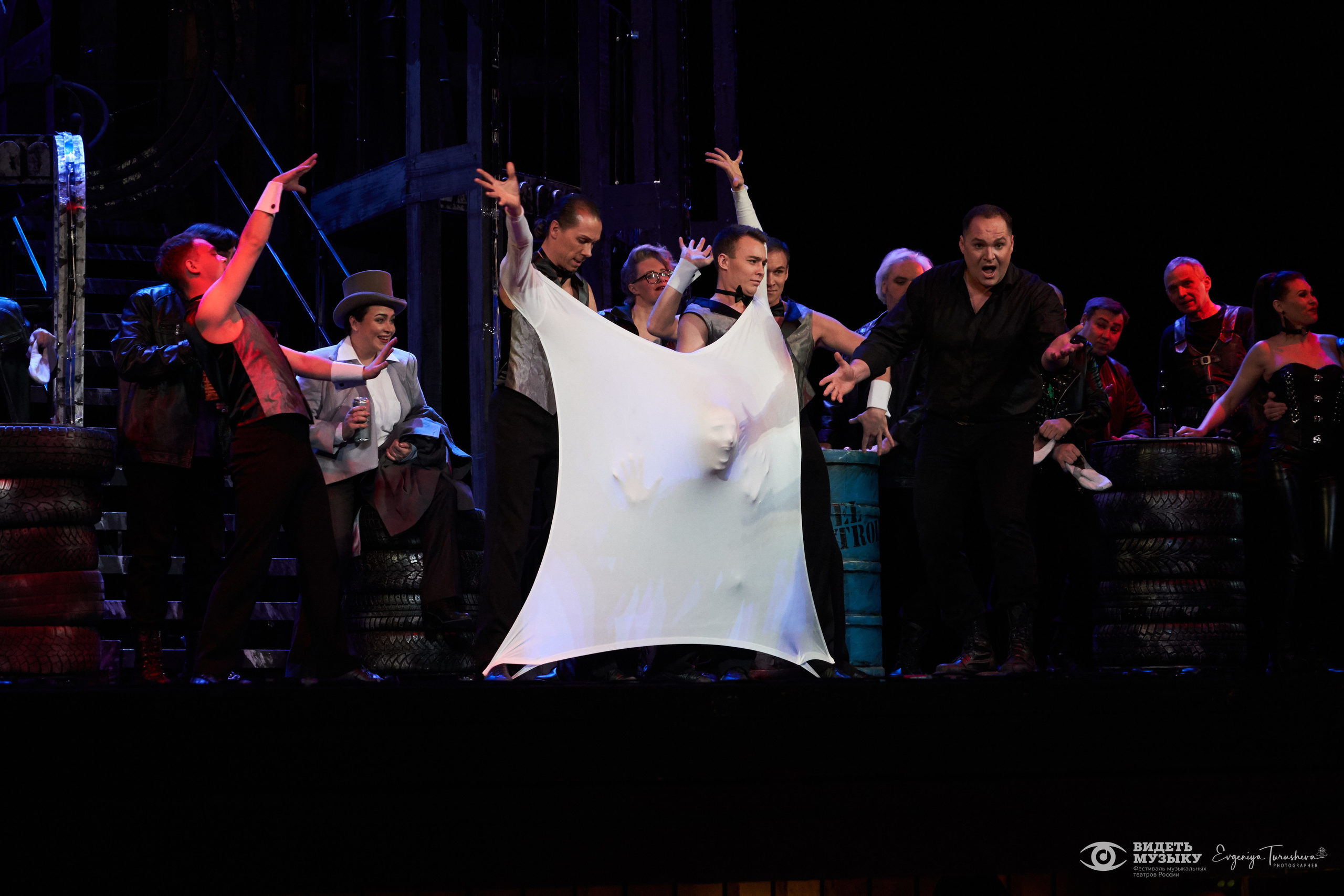 Опера «Сказки Гофмана». Фотограф Евгения Турушева