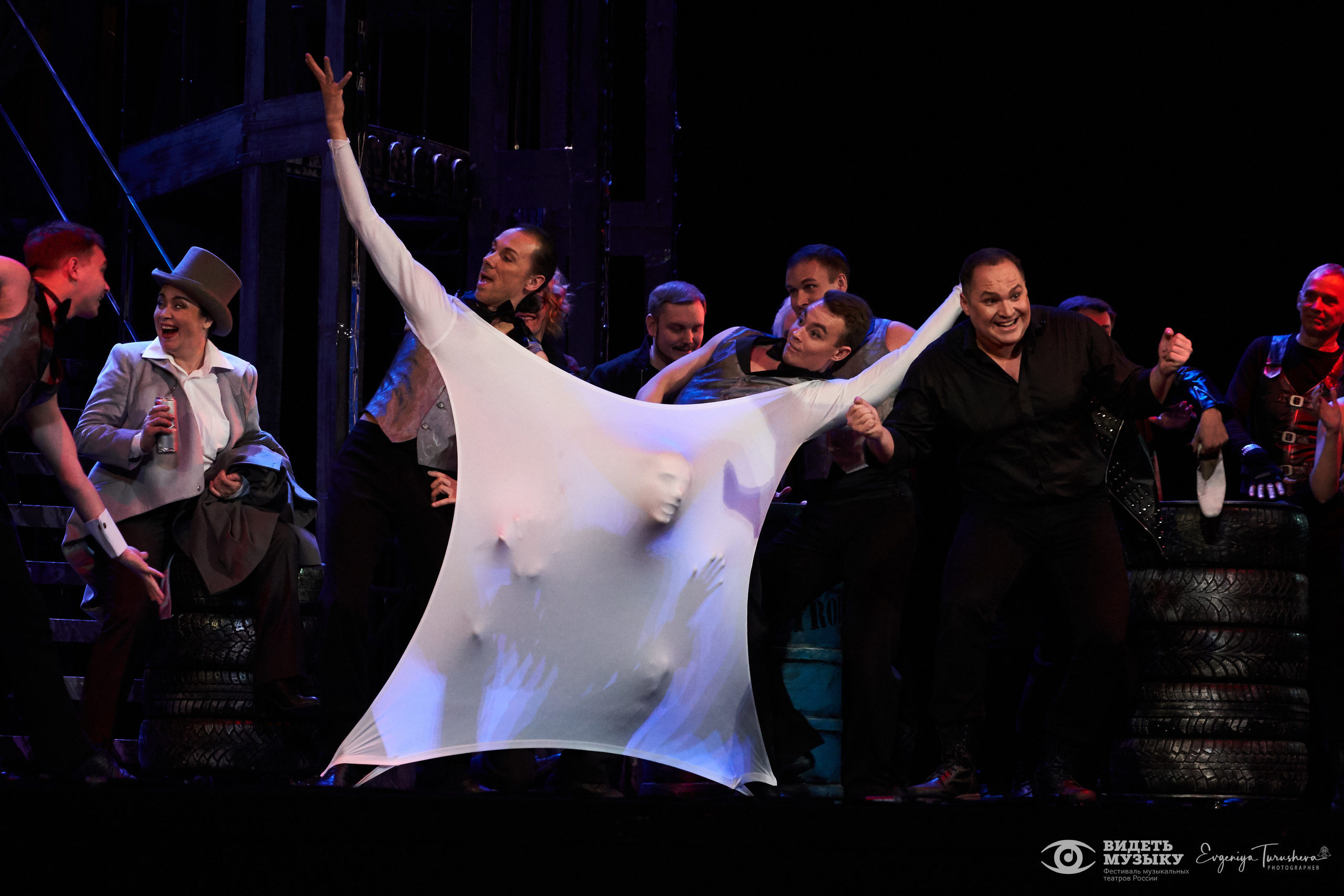 Опера «Сказки Гофмана». Фотограф Евгения Турушева