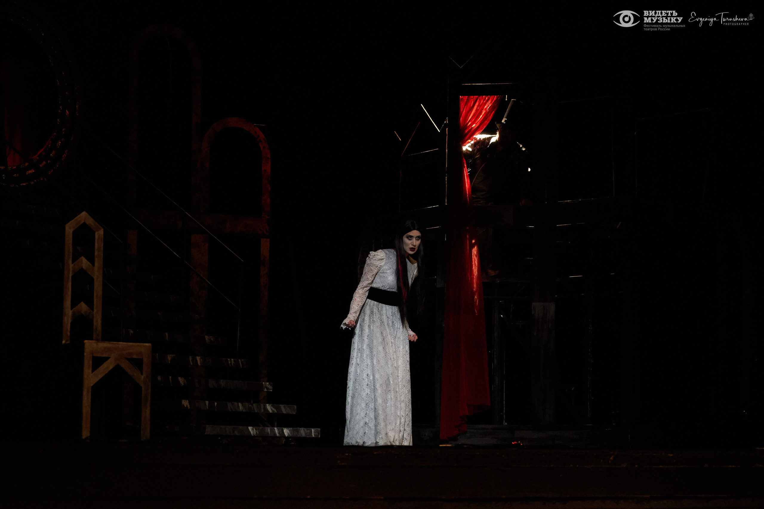Опера «Сказки Гофмана». Фотограф Евгения Турушева