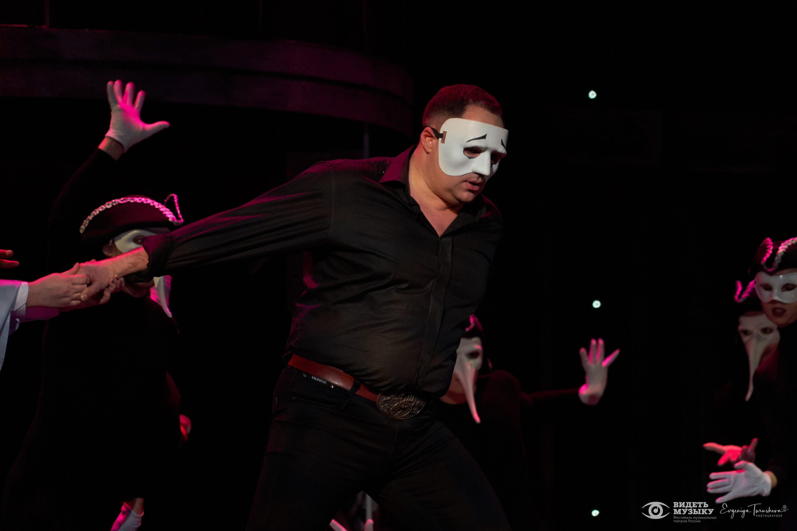 Опера «Сказки Гофмана». Фотограф Евгения Турушева