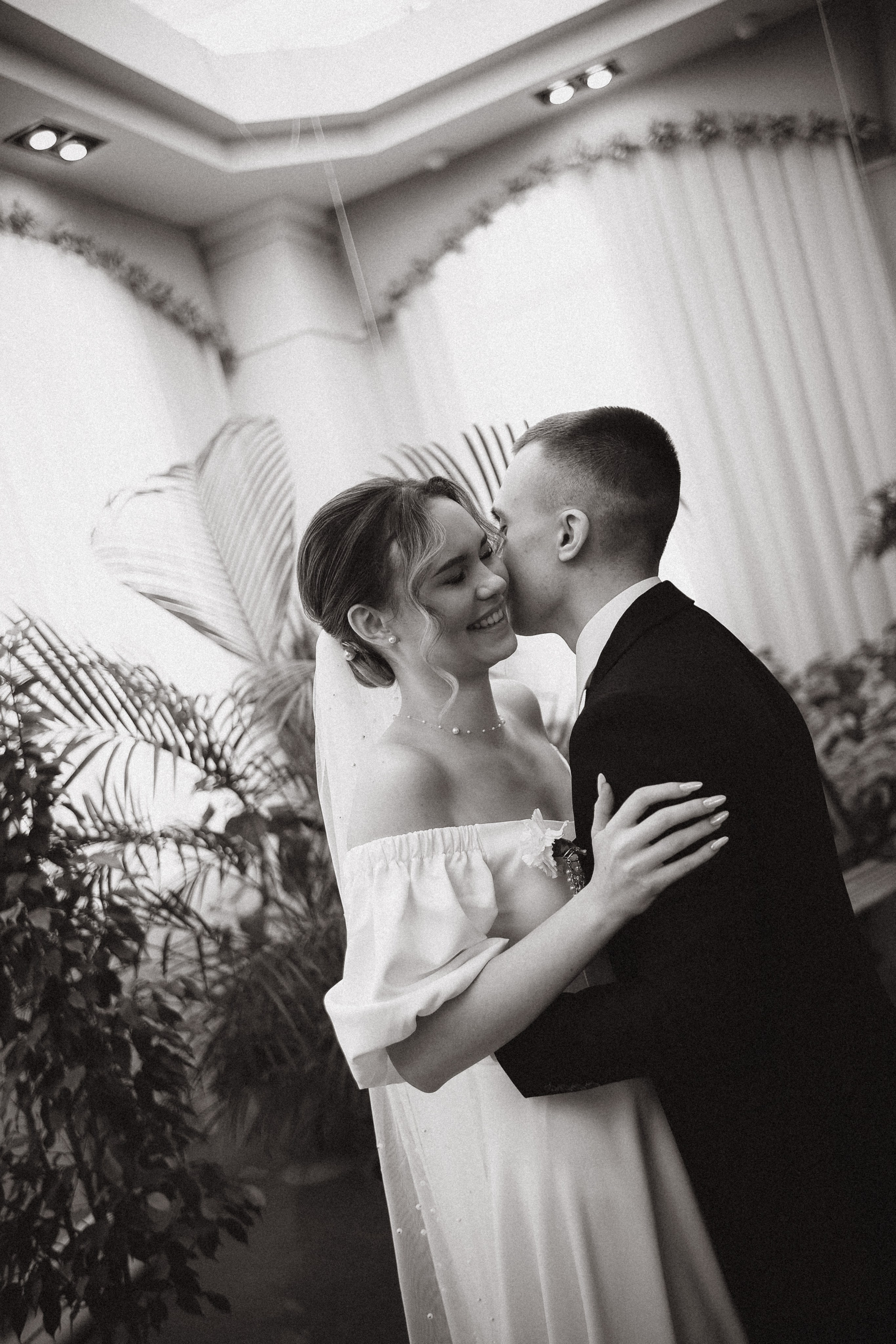 Ксюша & Матвей. Загс Приморского р-на. Phdkvmr.ru