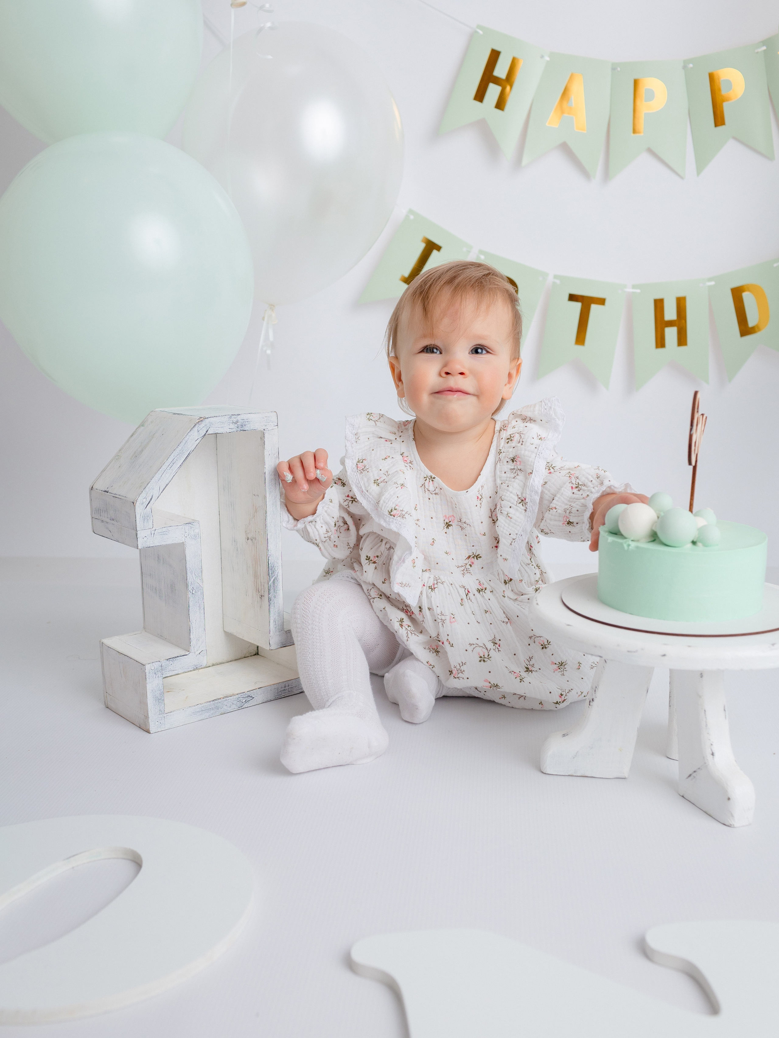 Годик стандарт. Newborn Фотограф в Твери