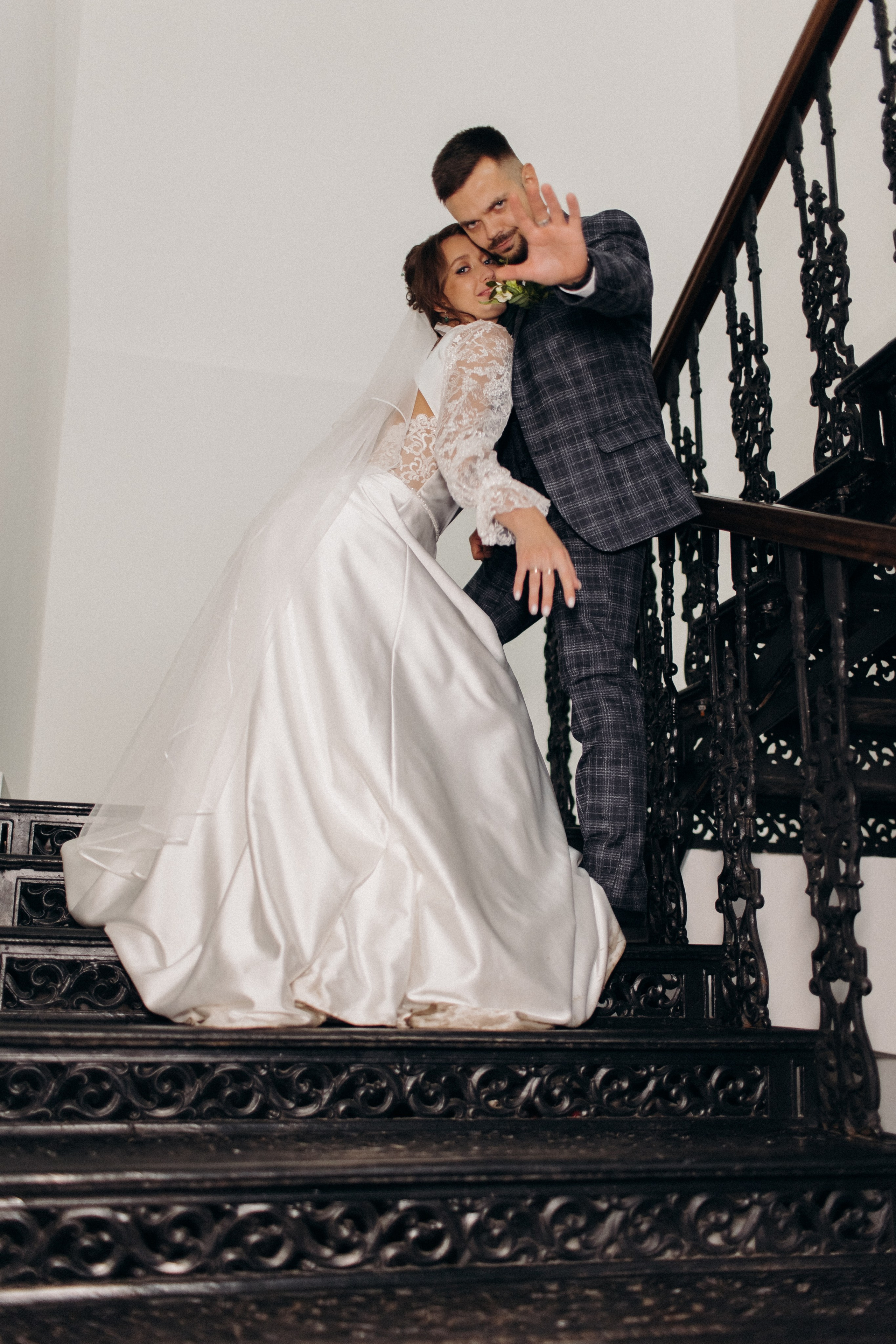 Эдуард и Вера (загс, прогулка). Фотограф свадебный семейный в Красноярске Шукшина Наталья