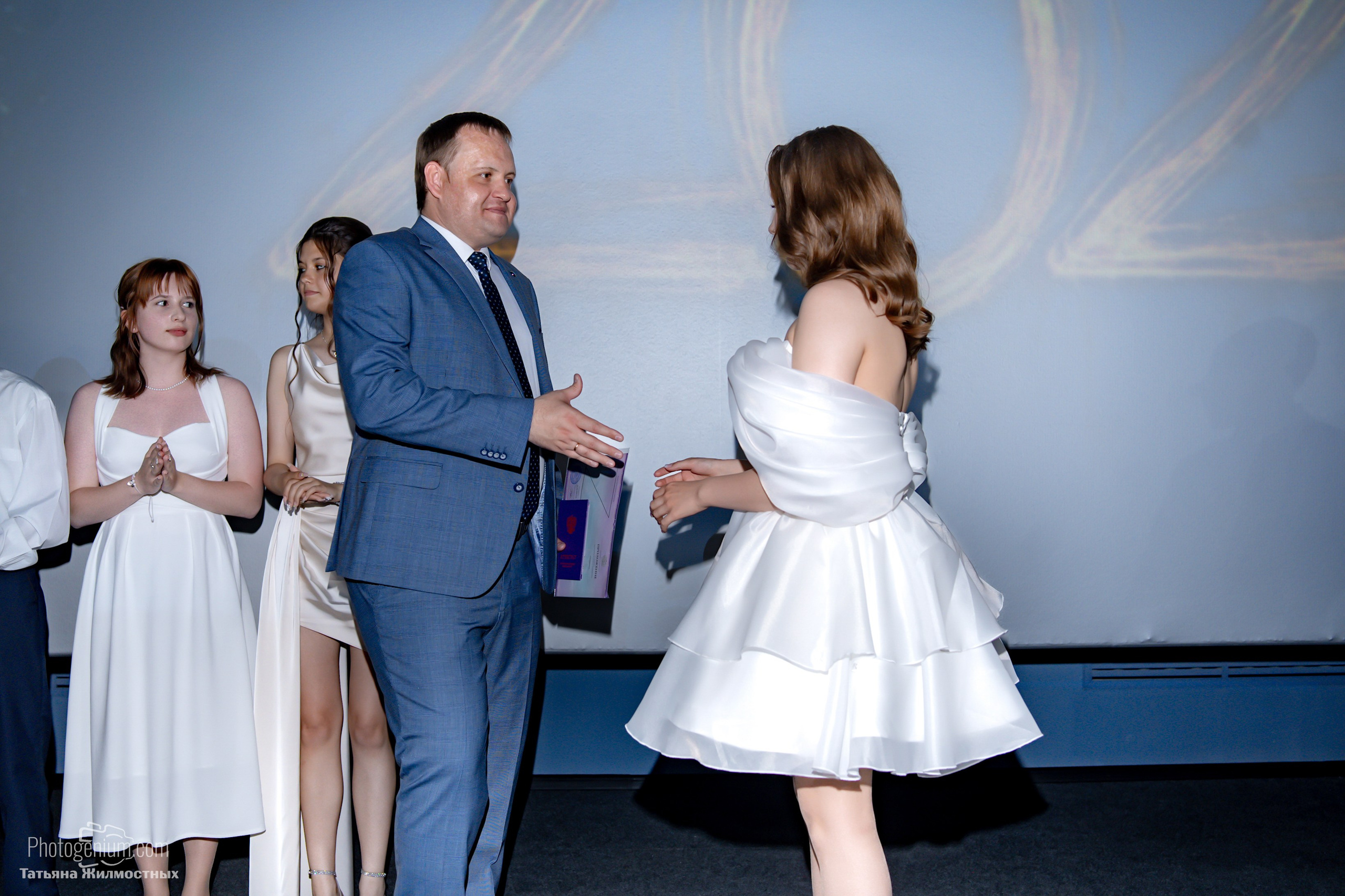 Выпускной 9"Д» класс школа № 35. Фотограф Нижний Новгород Татьяна Кейод