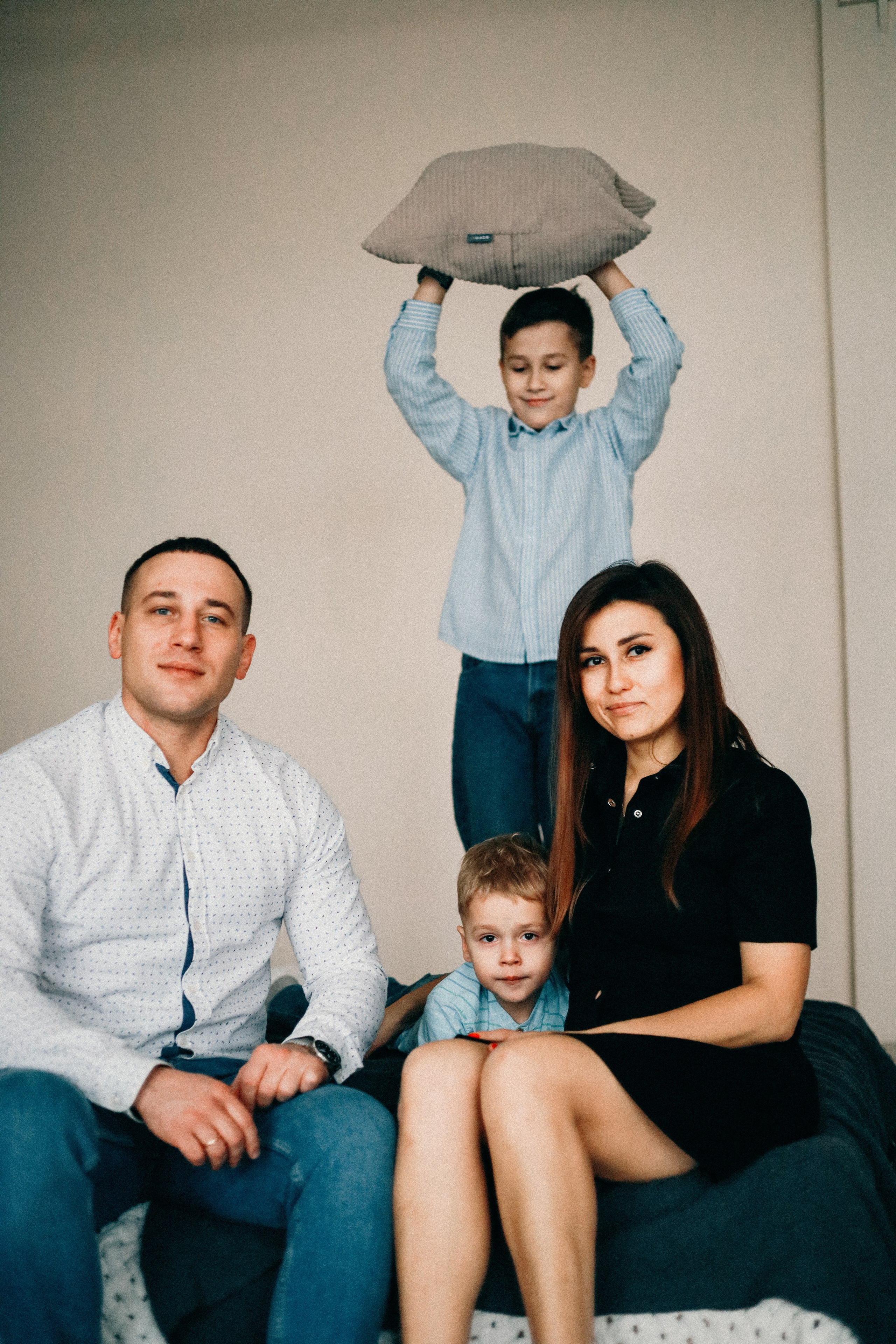 Катя, Витя, Никита и Платоша. Фотограф София Комкина