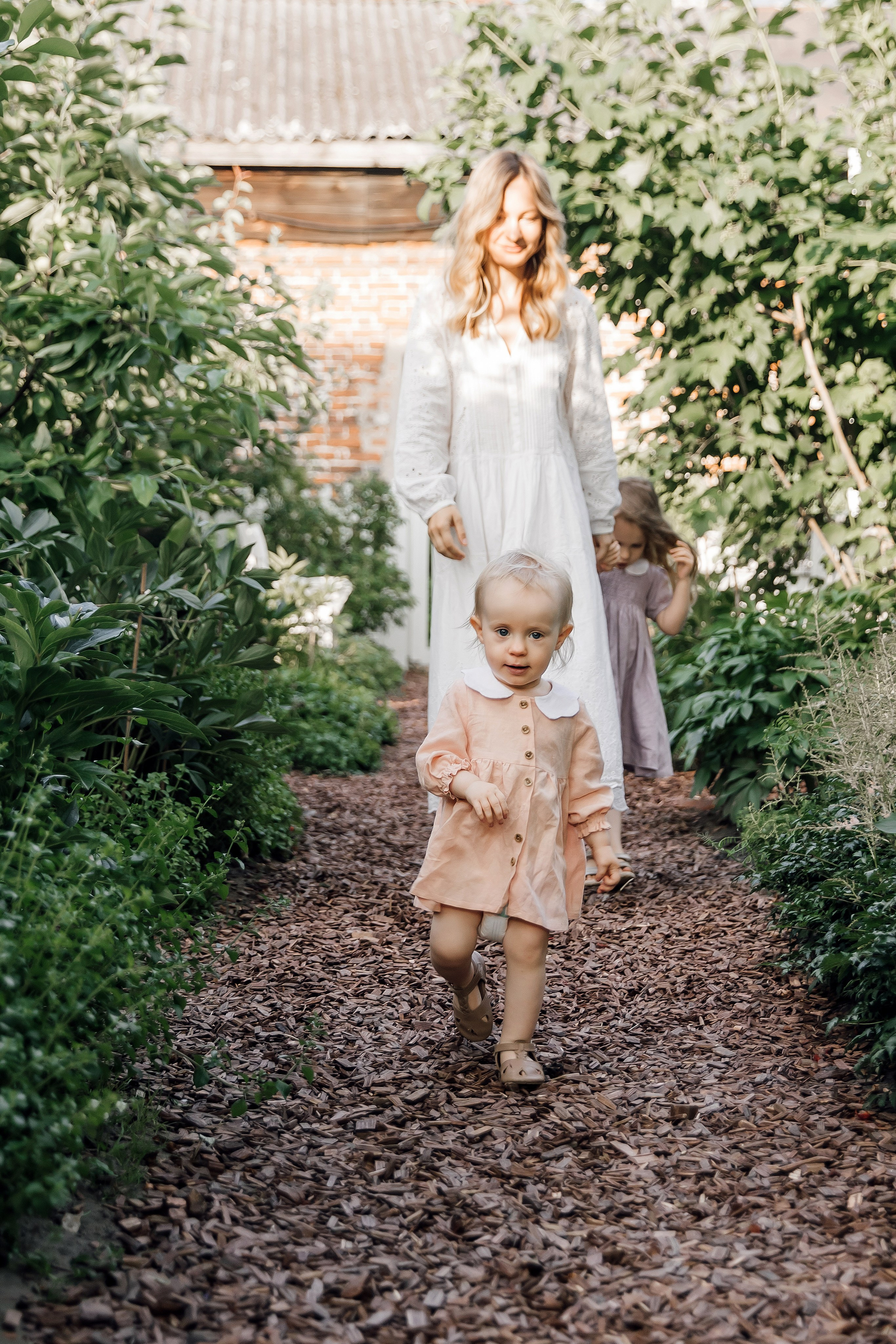 Лена, Лиза. Мия. Любовь Чуляева — свадебный фотограф в Москве и Европе