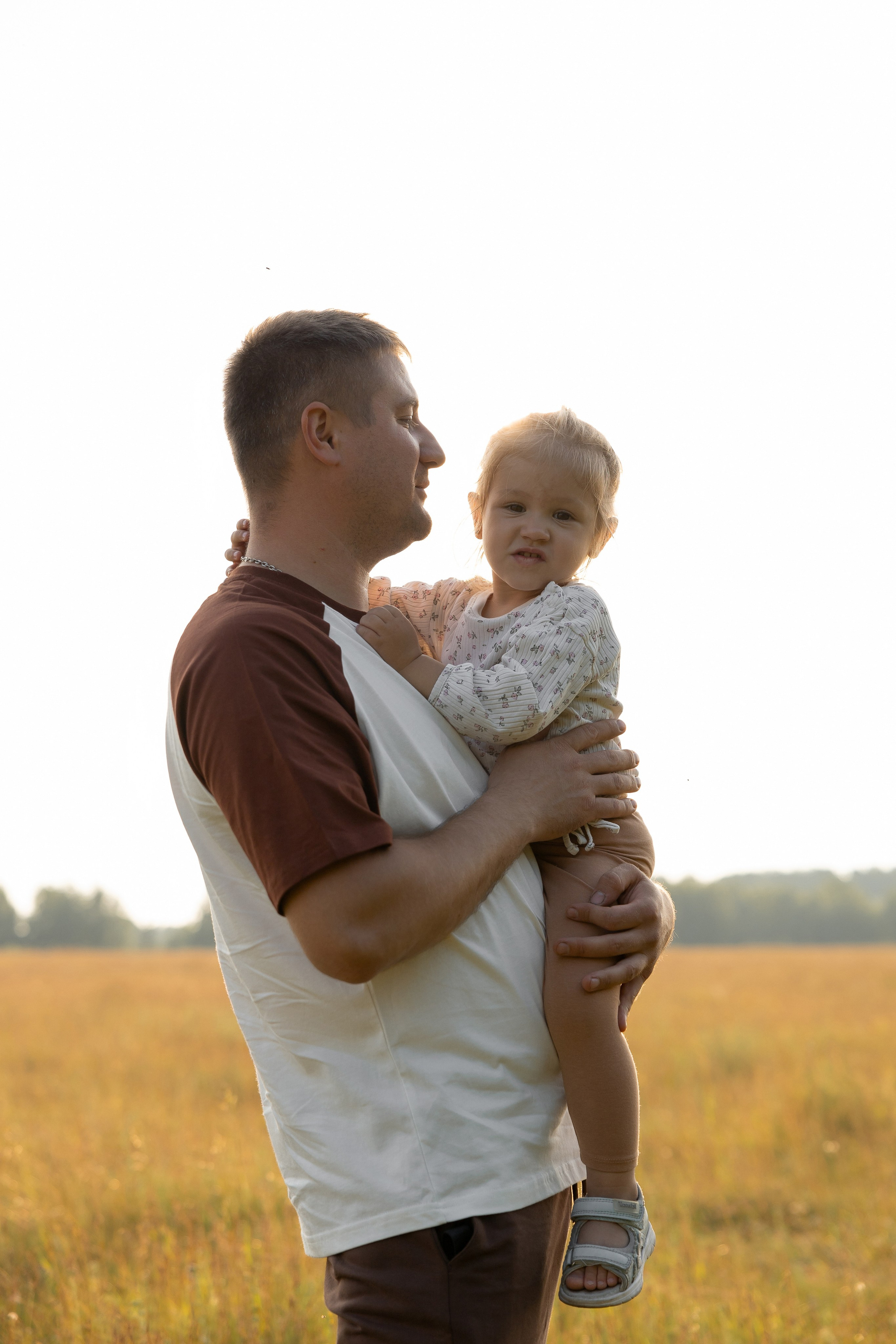 В поле. Семейный и свадебный фотограф в Челябинске Мария Леонтьева