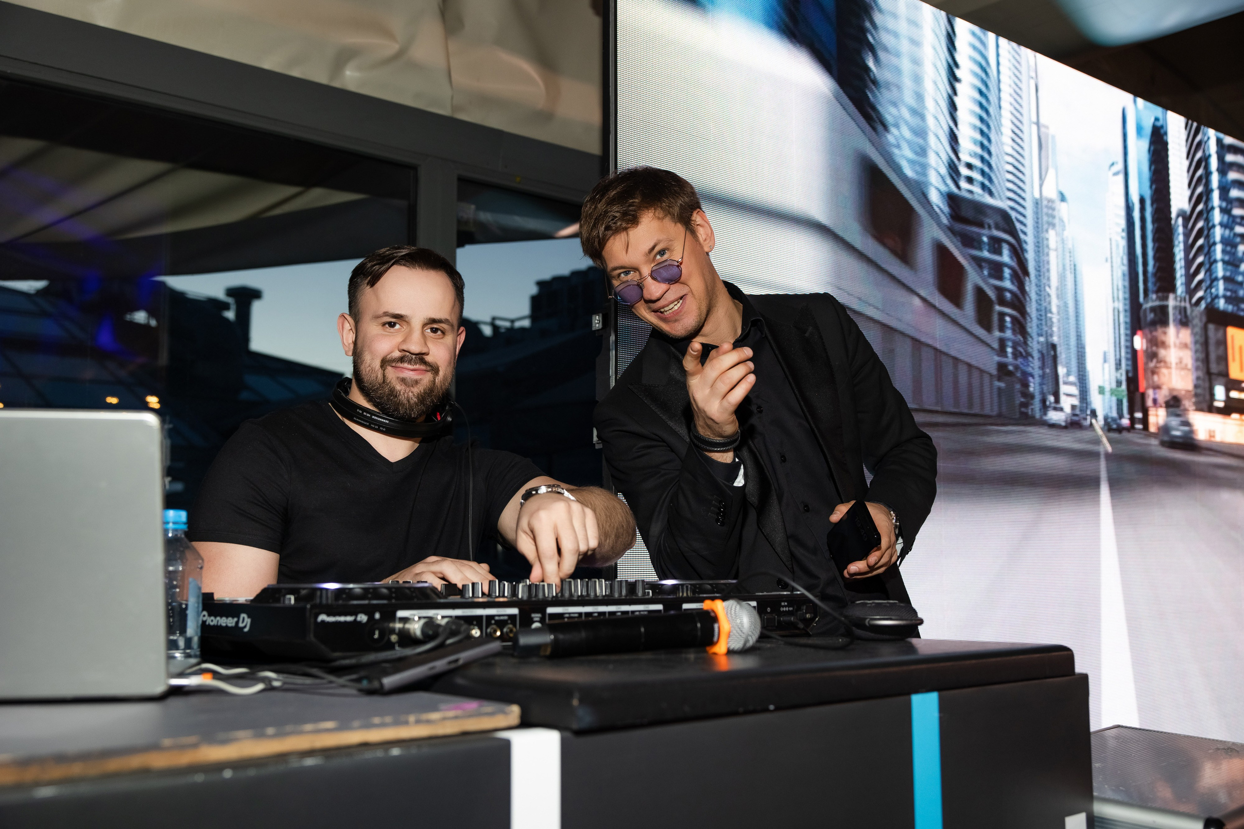 Презентация Infinix. Свадебный репортажный фотограф в Москве