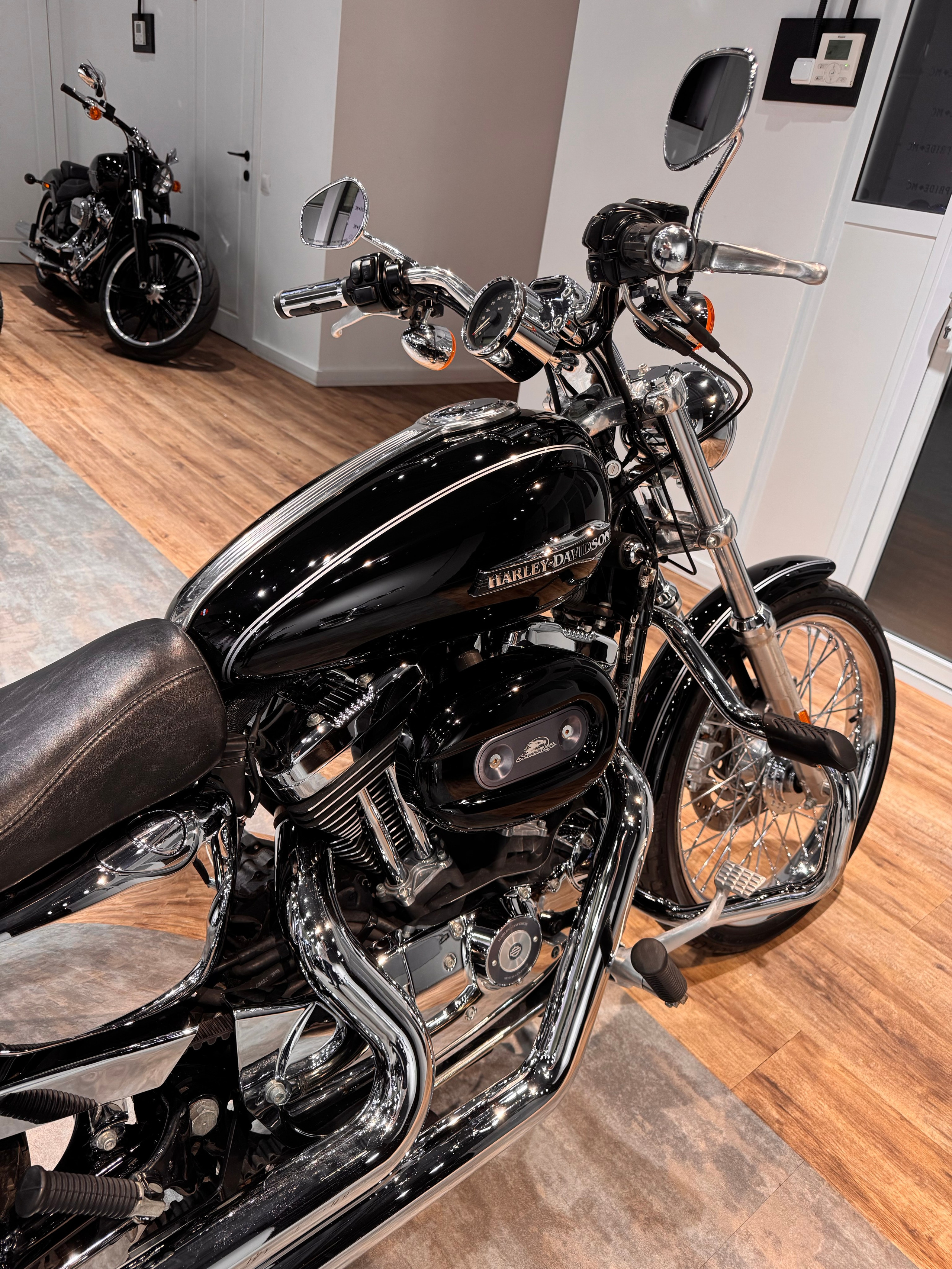 Harley-Davidson Sportstеr 1200 — купить мотоцикл. Hello Davidson, Москва. Только хорошие мотоциклы…