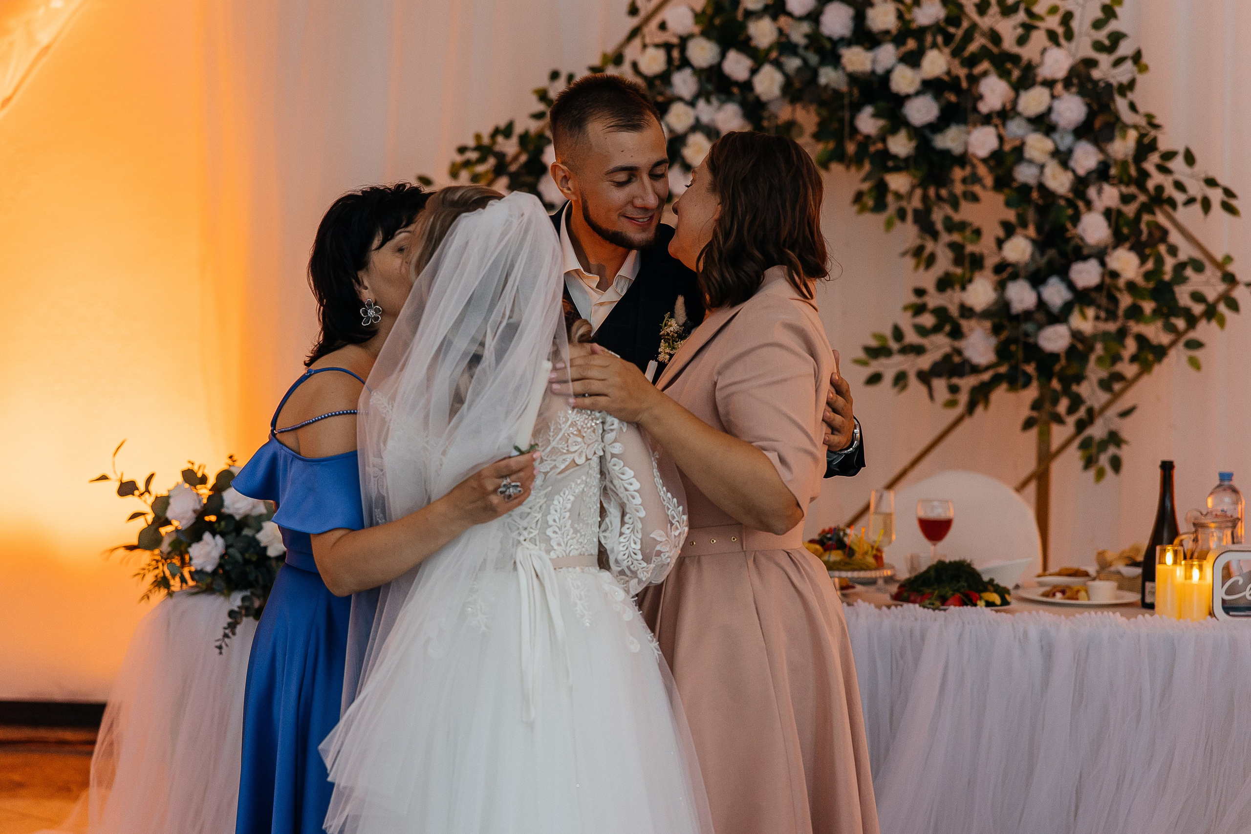 Оксана и Тимур. Свадебный и семейный фотограф Елизавета Ермак | Москва и МО