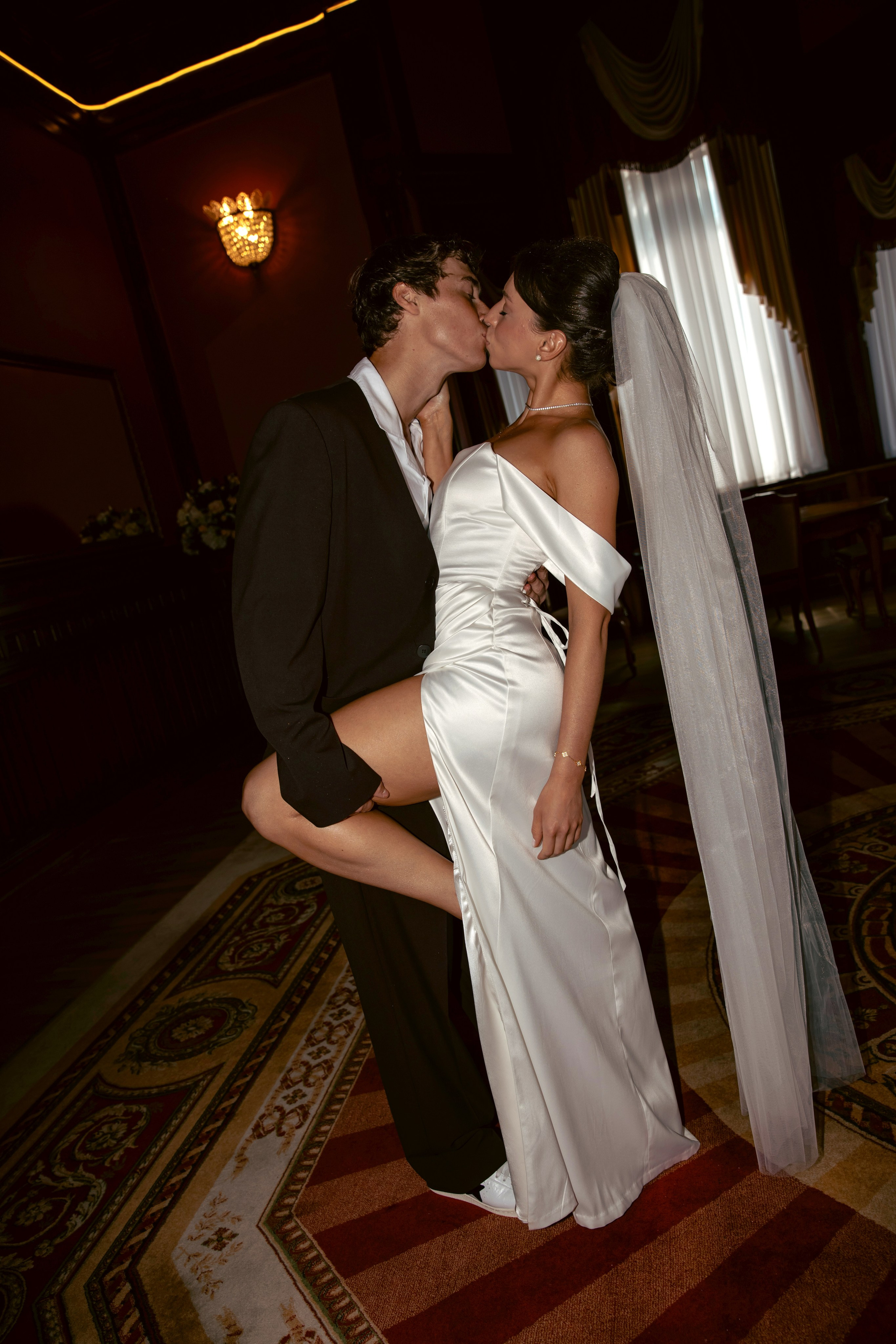 WEDDINGS. DRIPSTOCK MAG