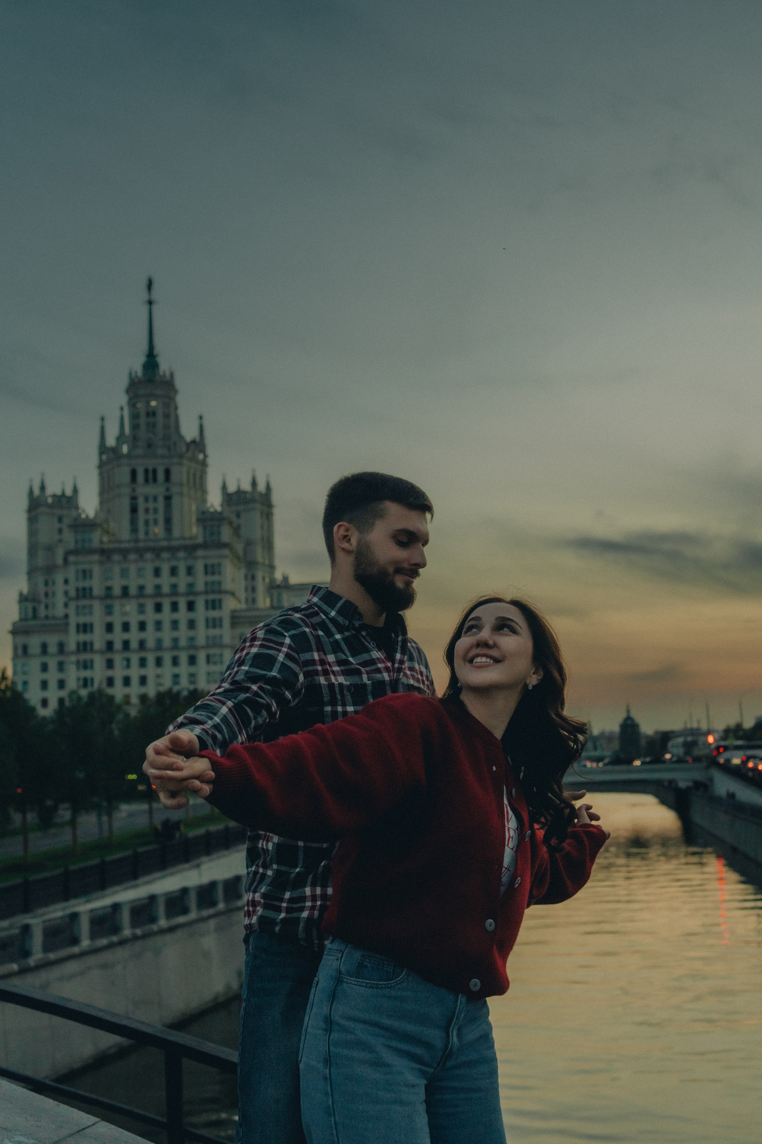 M & V | фотосессия на Котельнической набережной. Портретный фотограф Москва