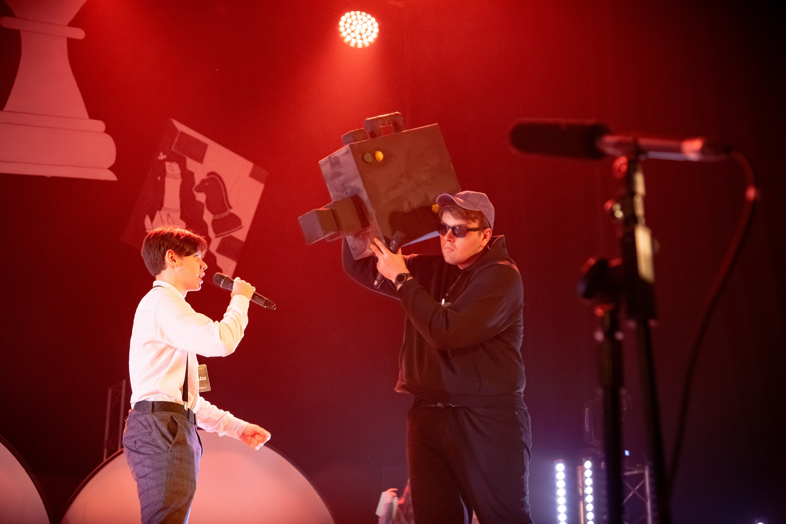 Студвесна ИФ и ИВМИиТ. Репортажный и портретный фотограф Казань / Горячих Полина