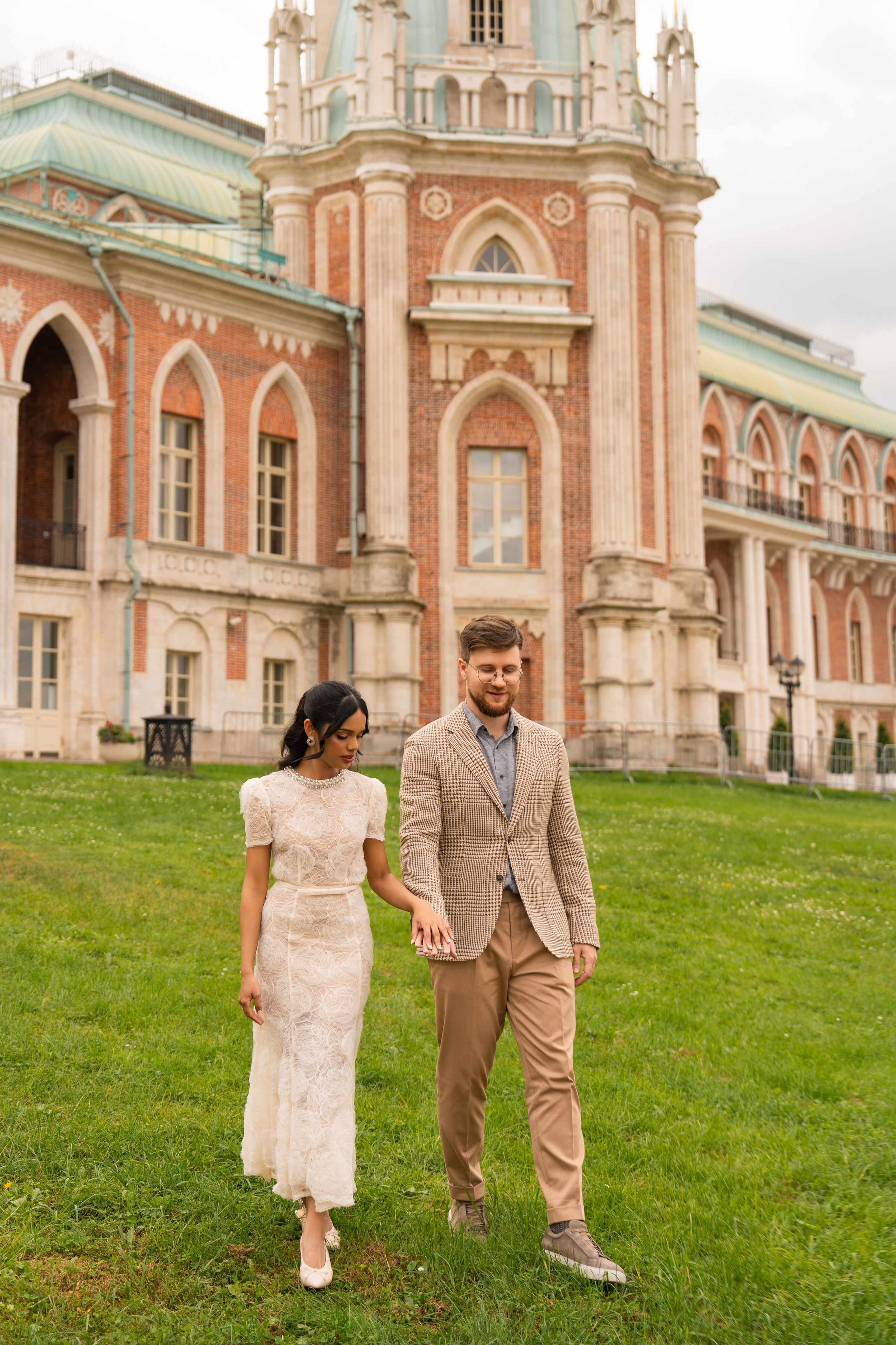 Максим и Харша, Царицыно. Свадебный фотограф в Москве Анна Полушина