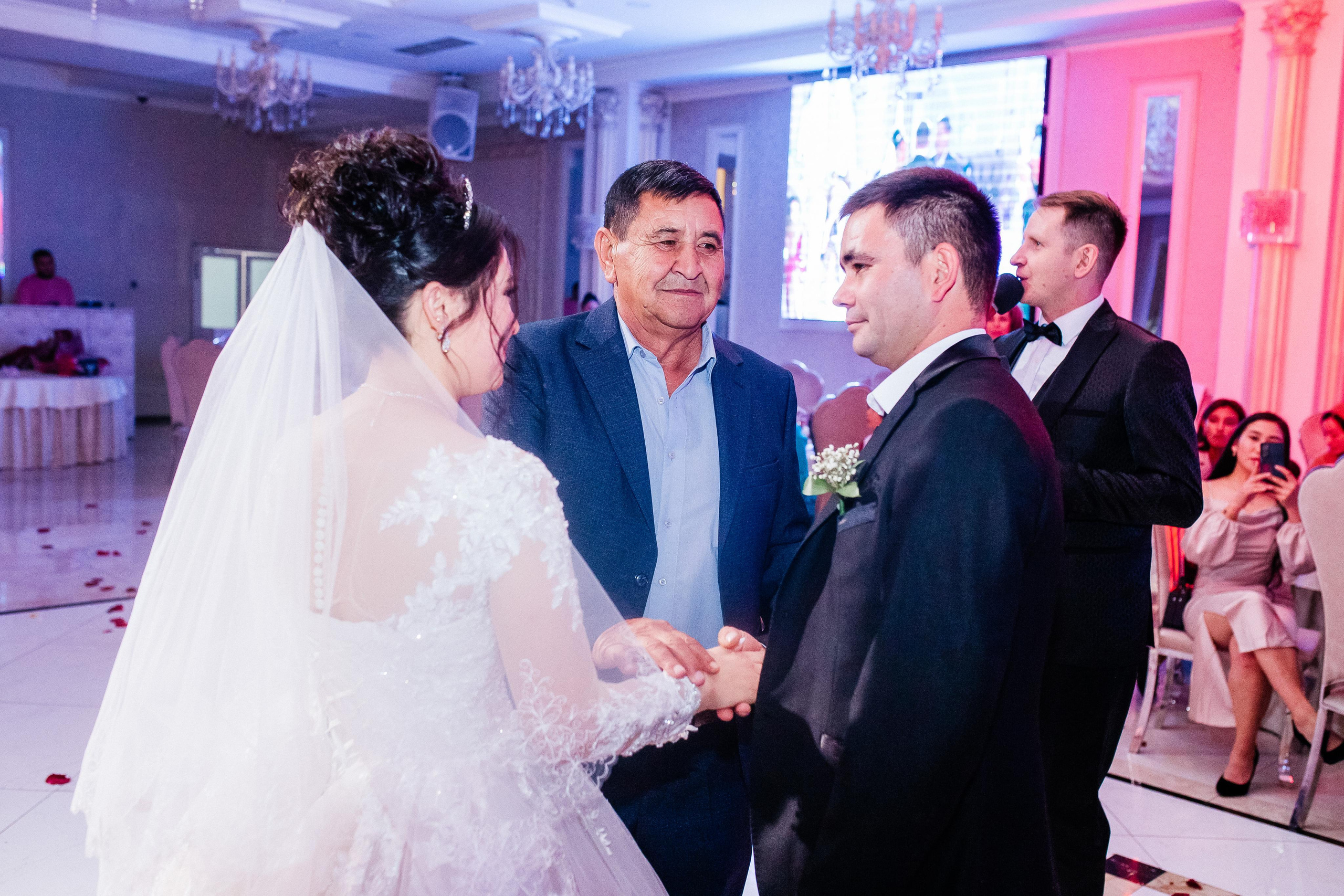 Киргизия Дильбара&Рафис. Фотограф Карина Шарафутдинова