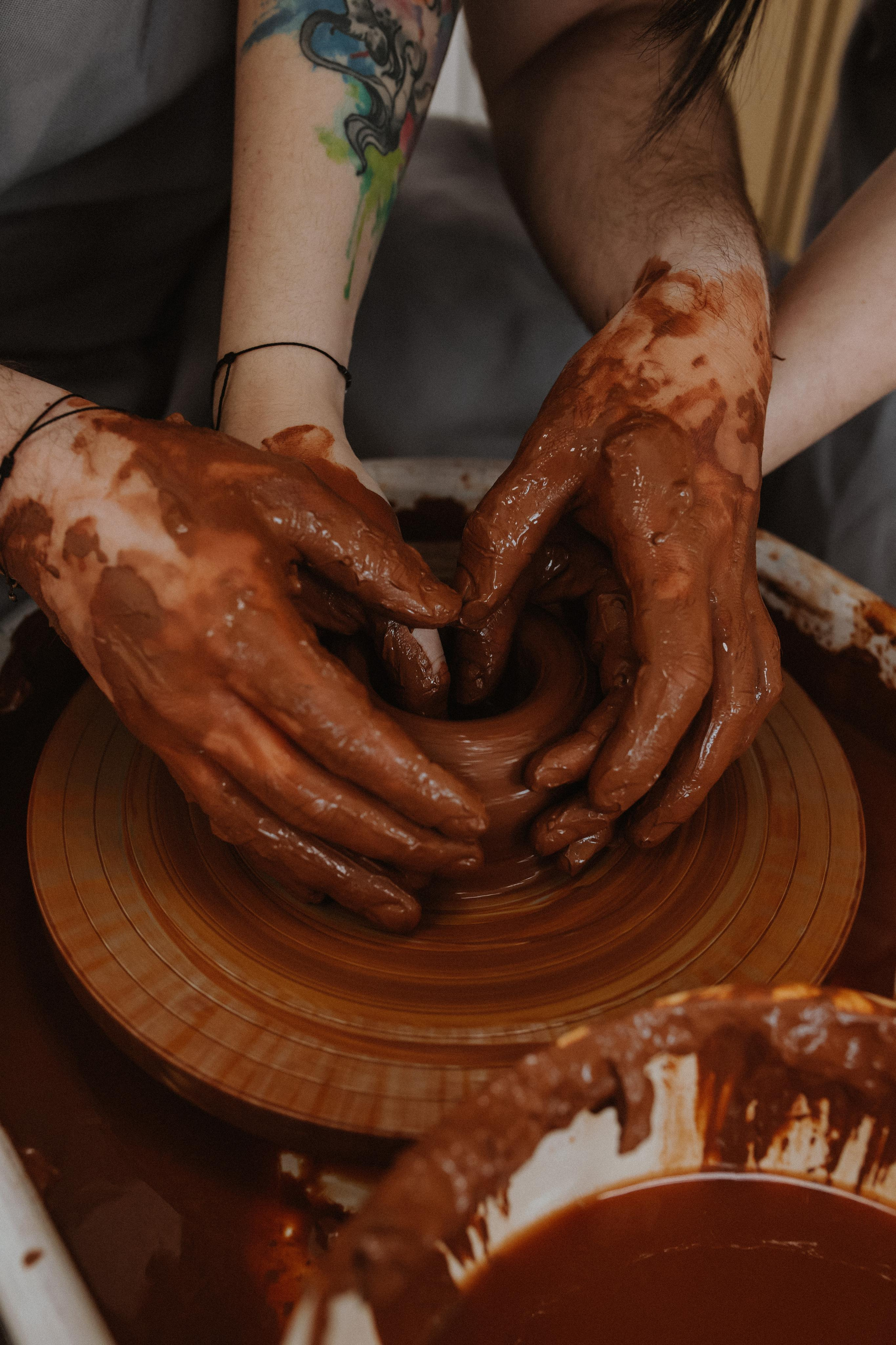 Свидание в гончарной мастерской. Фотограф Карина Шарафутдинова