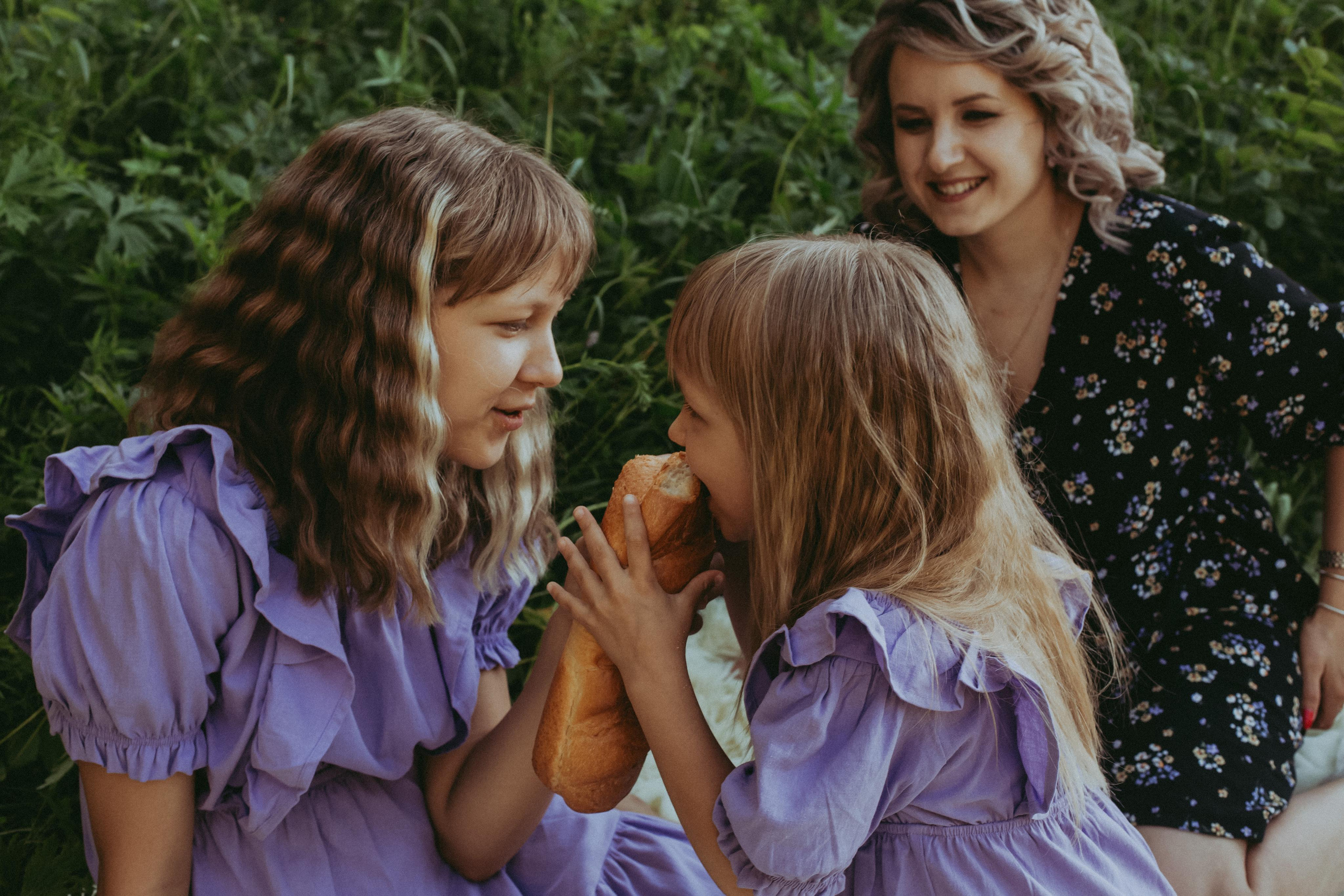 Мама и дочки. Фотограф Карина Шарафутдинова