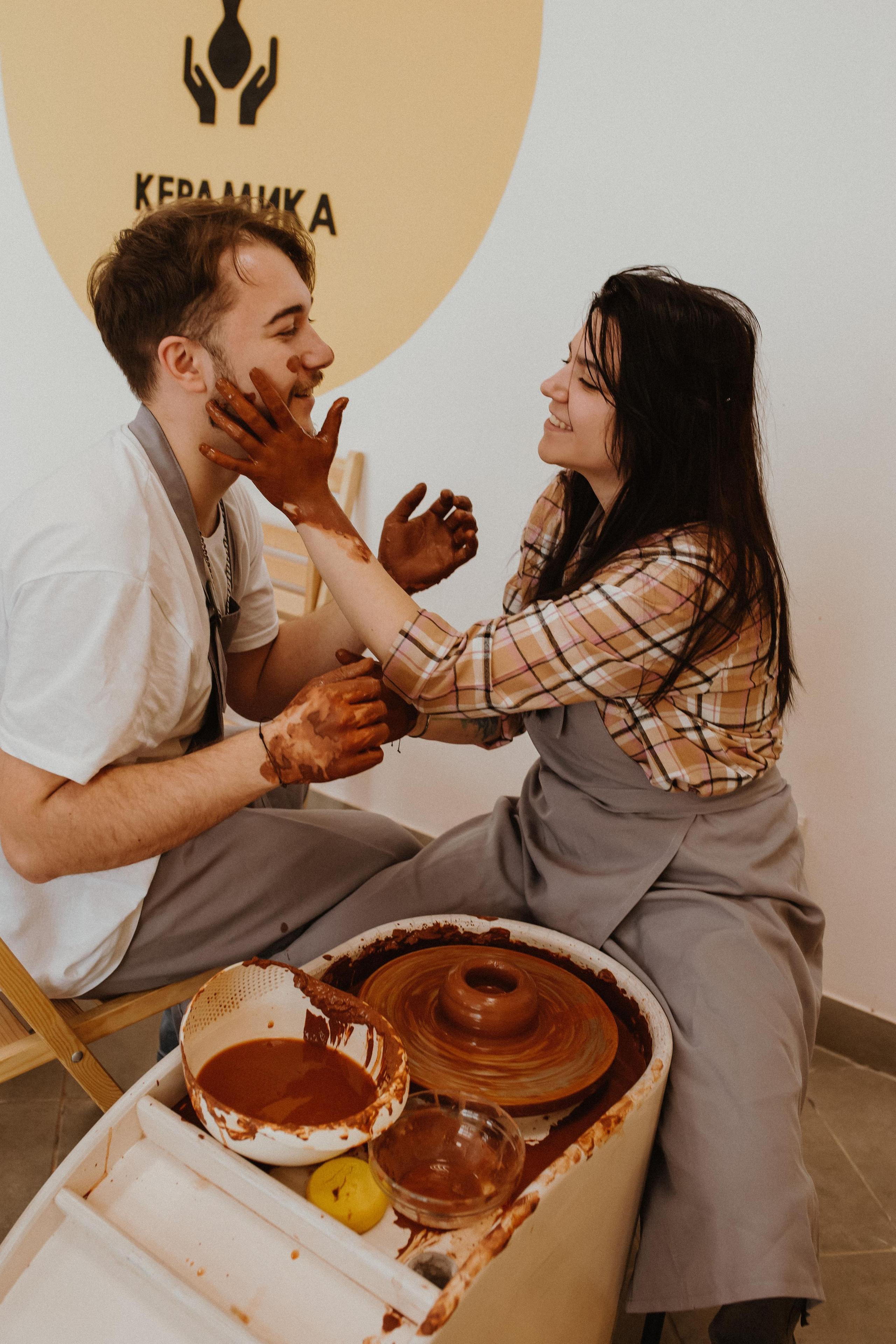 Свидание в гончарной мастерской. Фотограф Карина Шарафутдинова