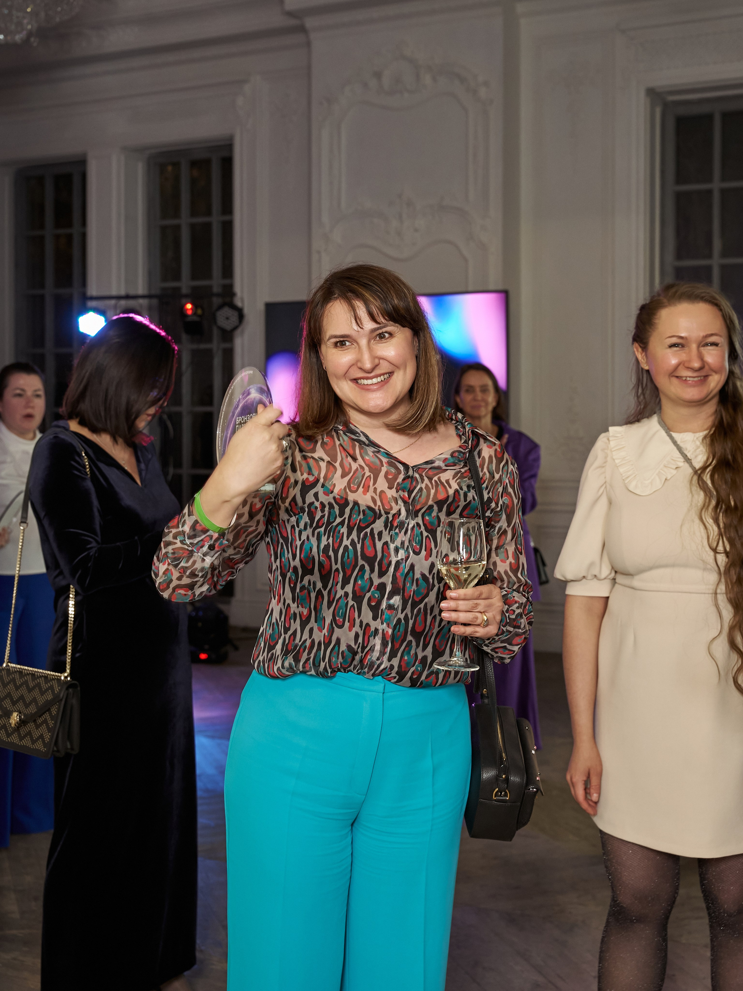 ГАЛА УЖИН. PRO-AGELESS