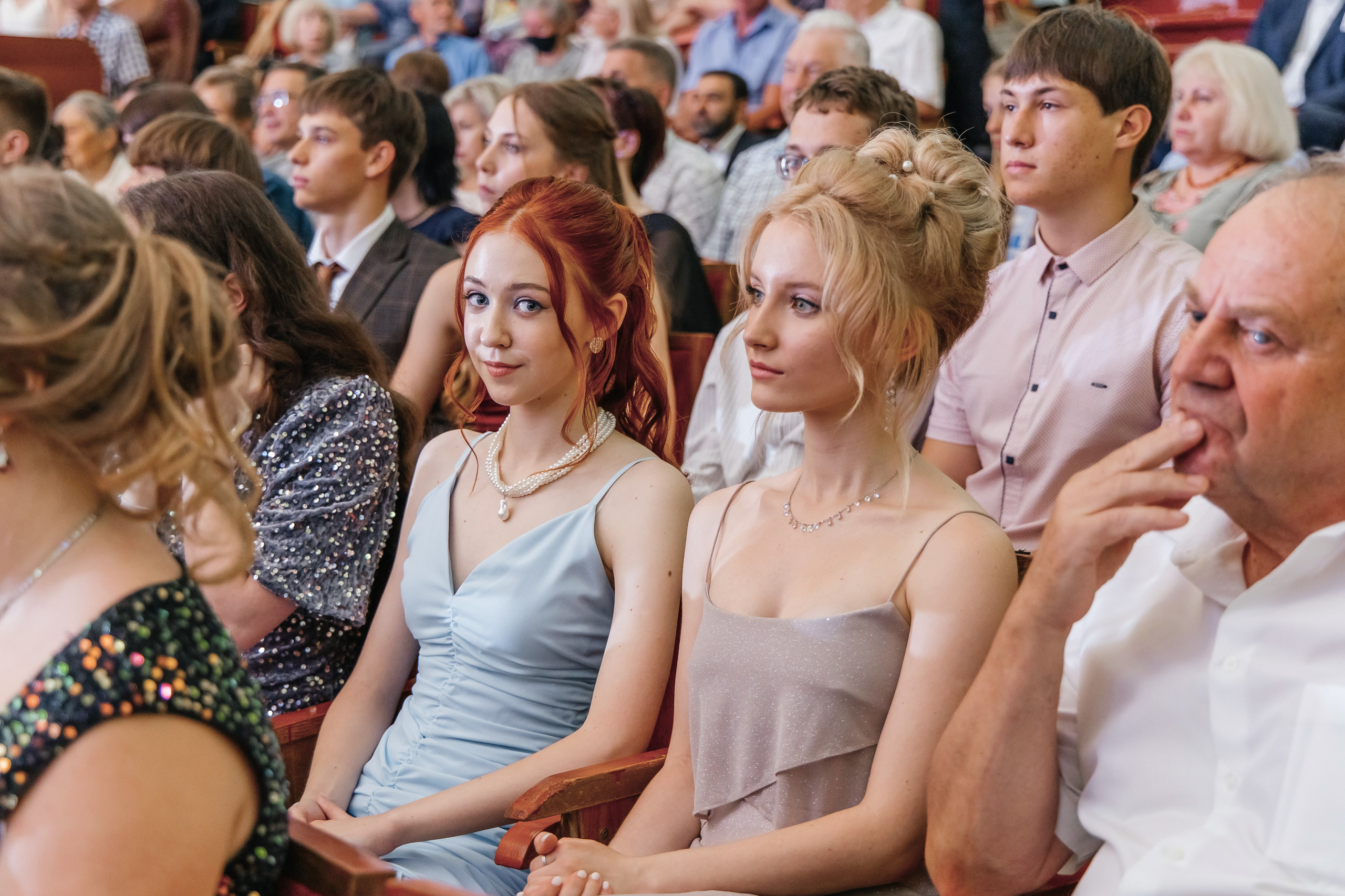 Вручение аттестатов, выпускной старшие. Студия «Фокус» детская фотография Ольги Поповой г. Бийск