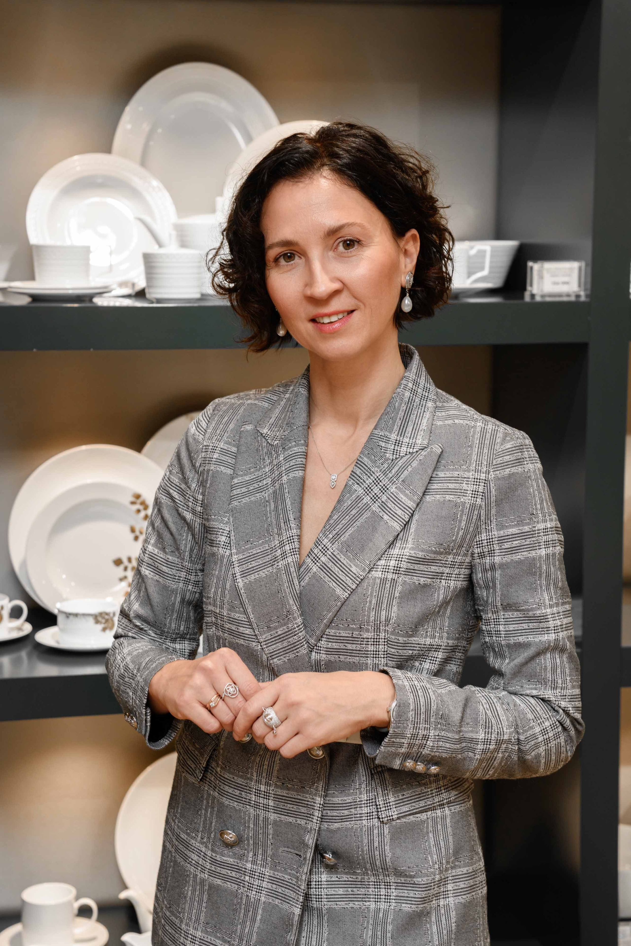 Фотосъёмка лекция по сервировке стола в бутике «Дом фарфора»