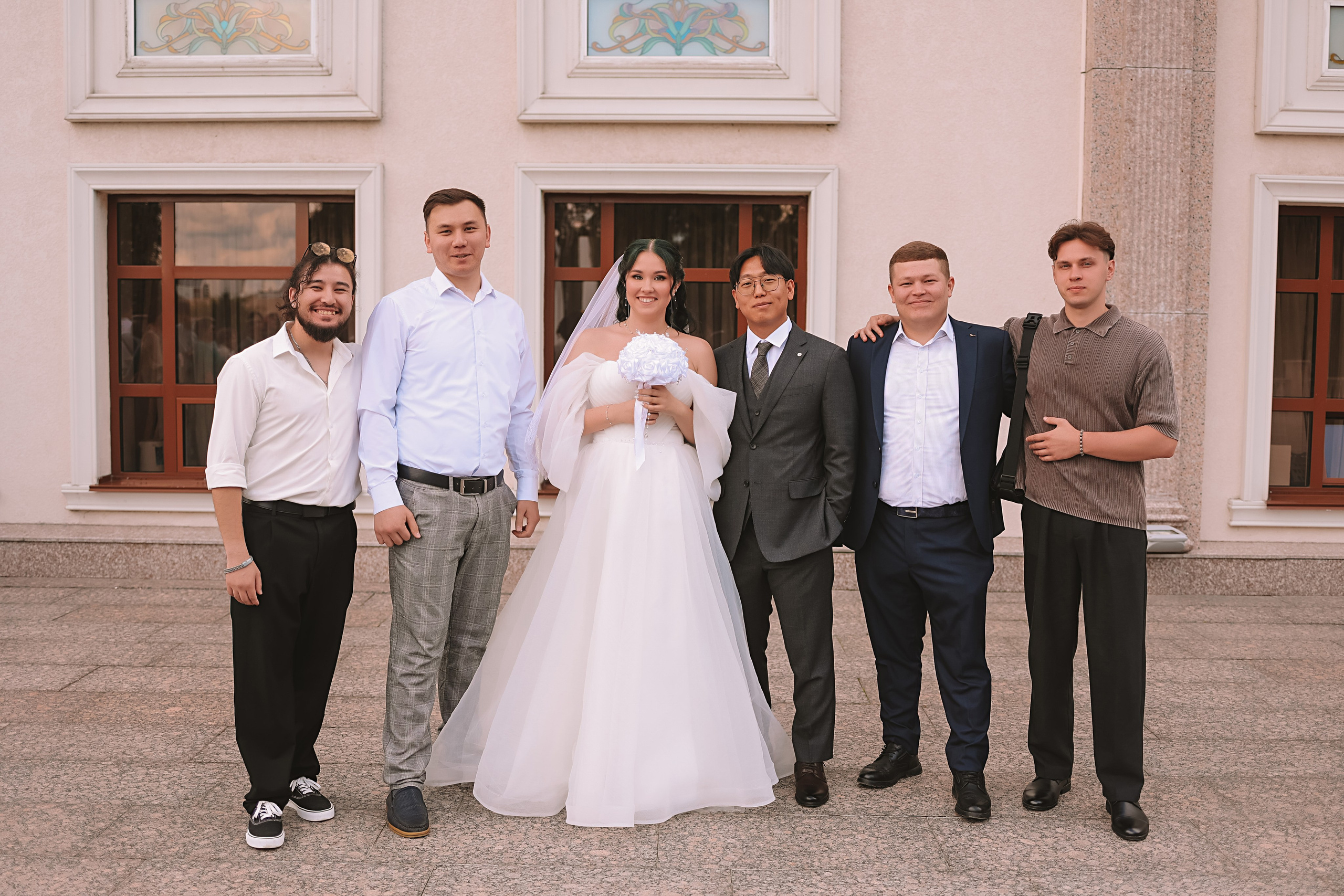 Айвазовский и парк дружбы народов. Семейный фотограф Тюмень, фотограф на роды Салмина Мария