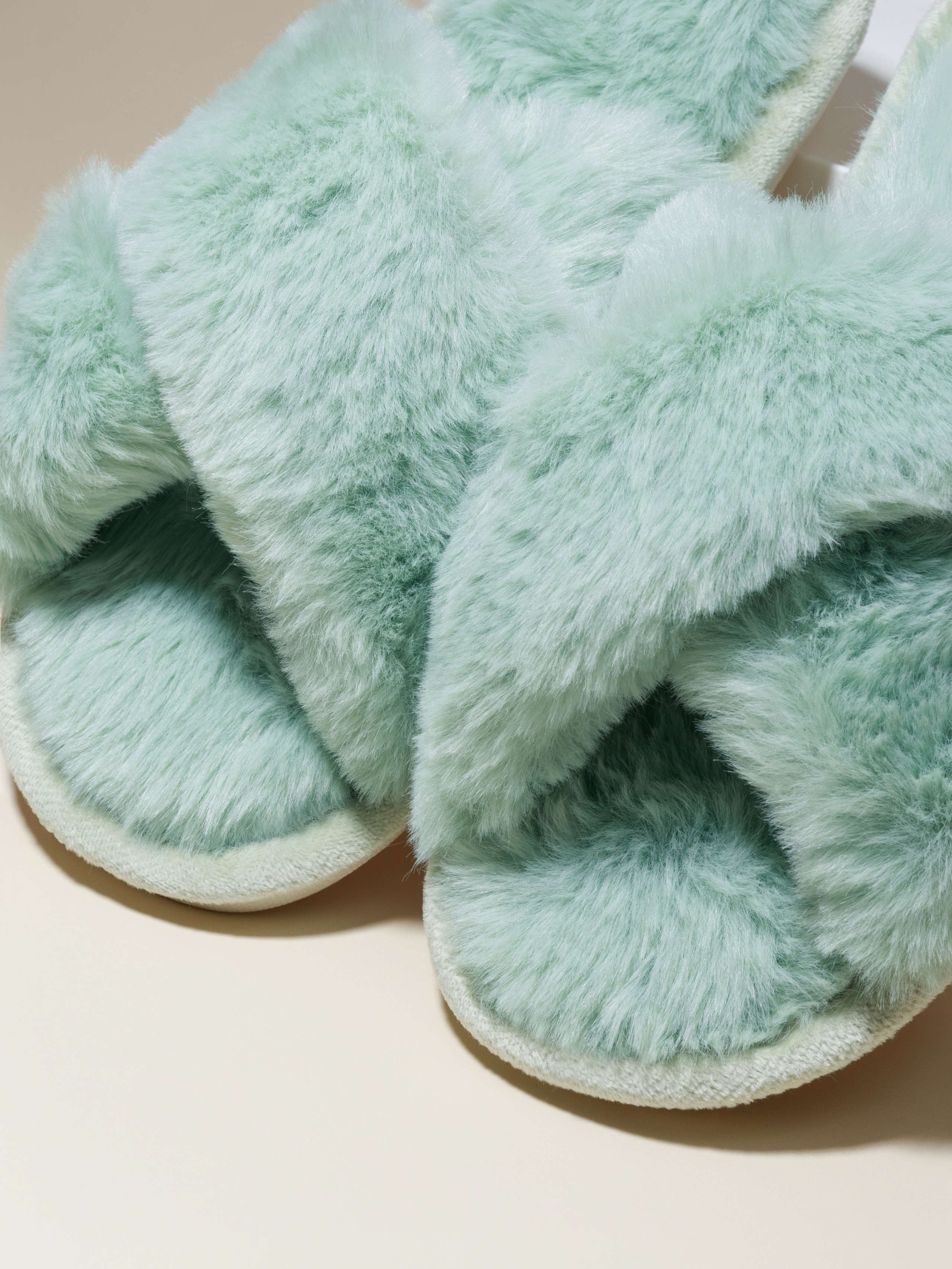 Тапочки для Wildberries. СЕМЕЙНЫЙ И ПРЕДМЕТНЫЙ ФОТОГРАФ — ЛЕНА ГОНЧАР | КРАСНОДАР | МАЙКОП