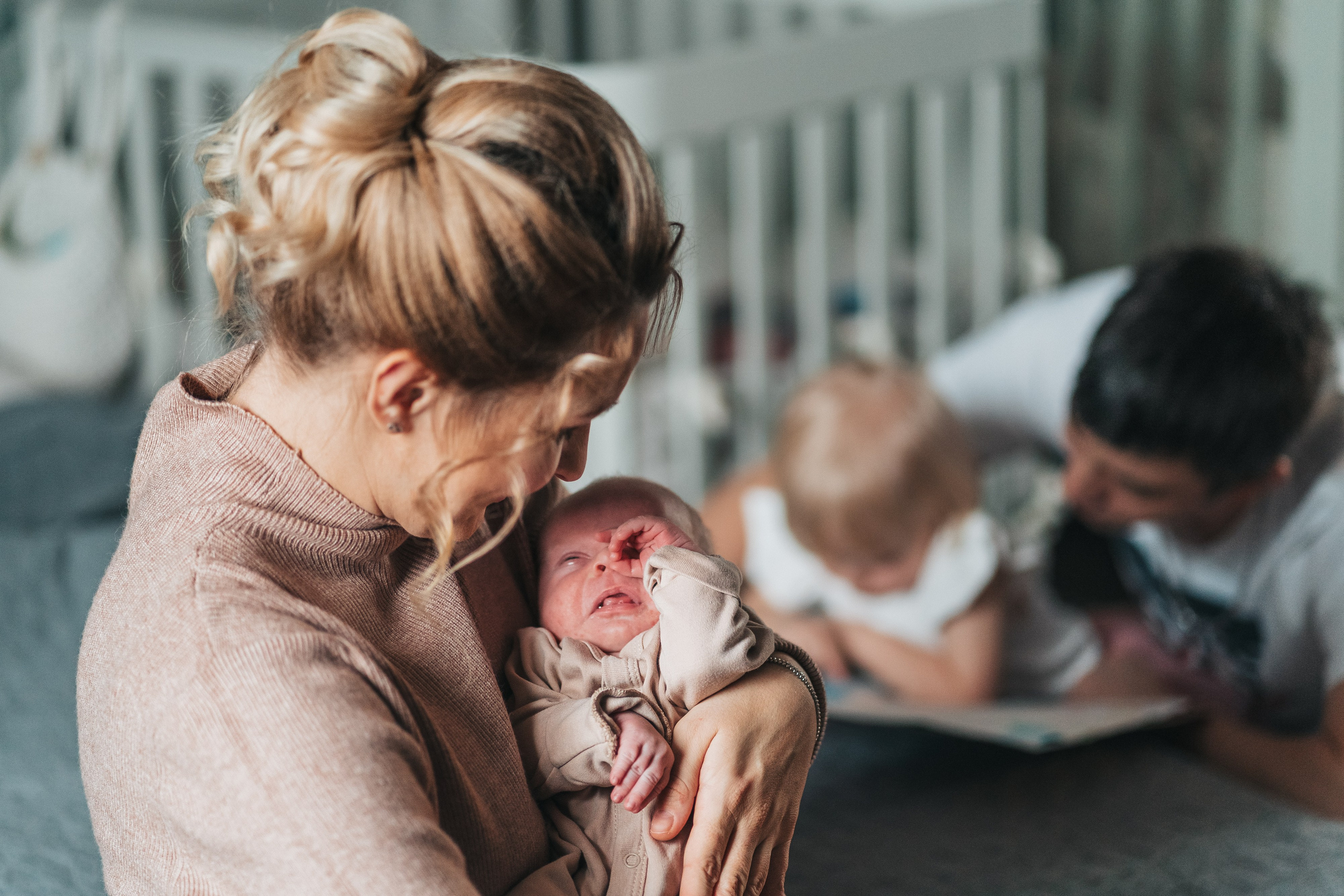 Новорожденные. Школьные альбомы и альбомы для детского сада. Юлия Осипова. Москва