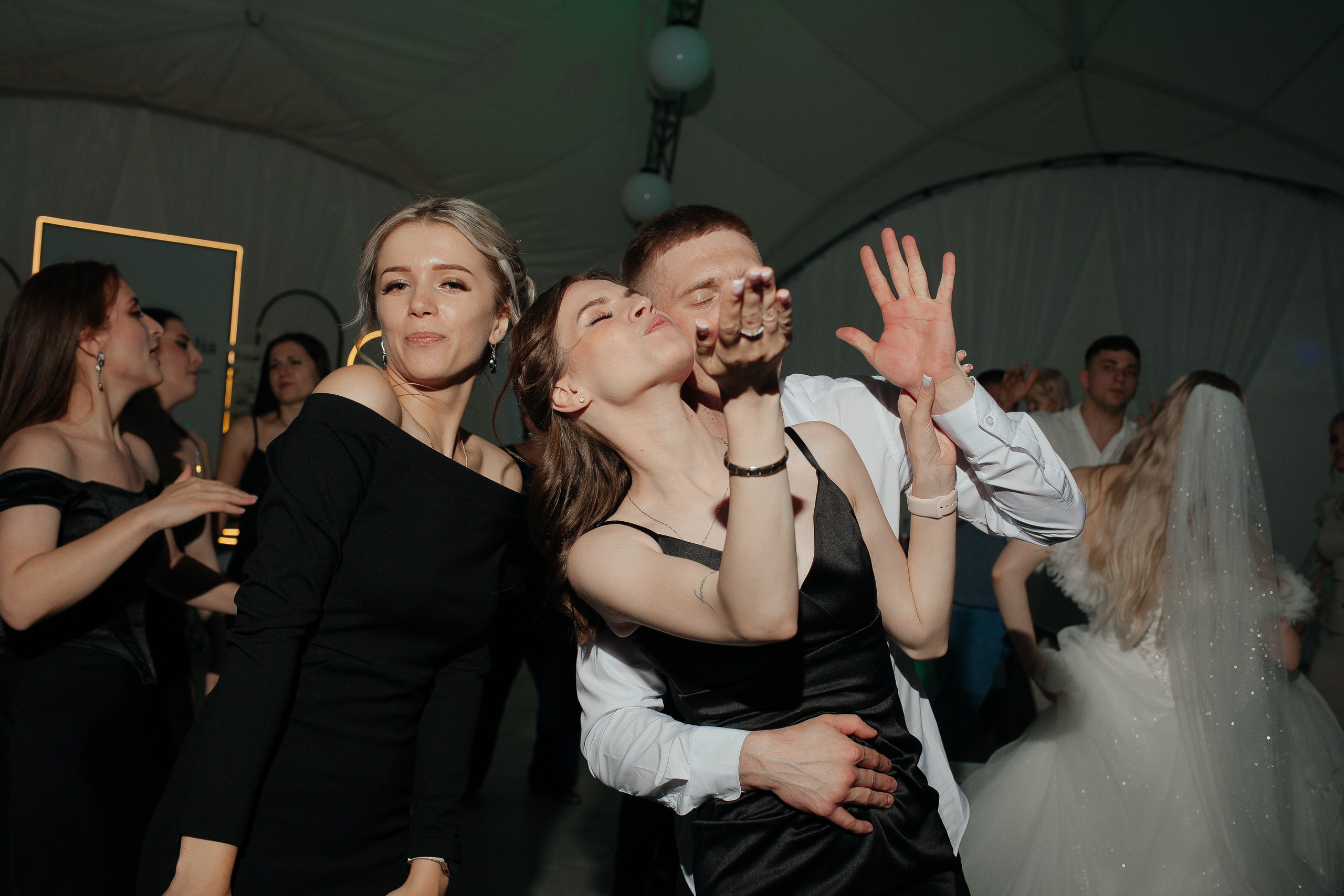 R & N. Фотограф Ольга Сапронова. Свадебный фотограф Ольга Сапронова