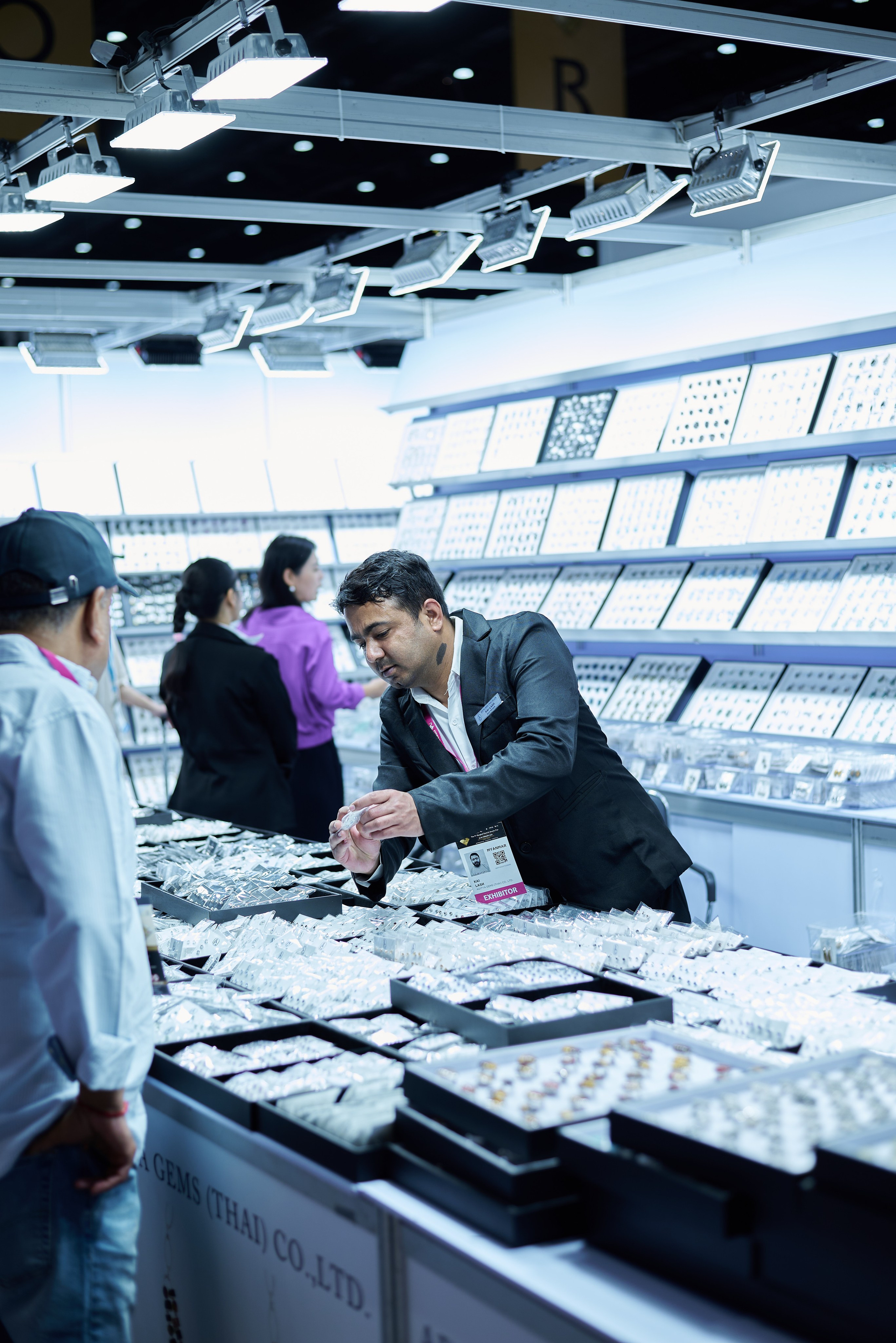 BANGKOK GEMS & JEWELRY FAIR. Photographer Bangkok — Pattaya | фотограф Бангкок — Паттайа