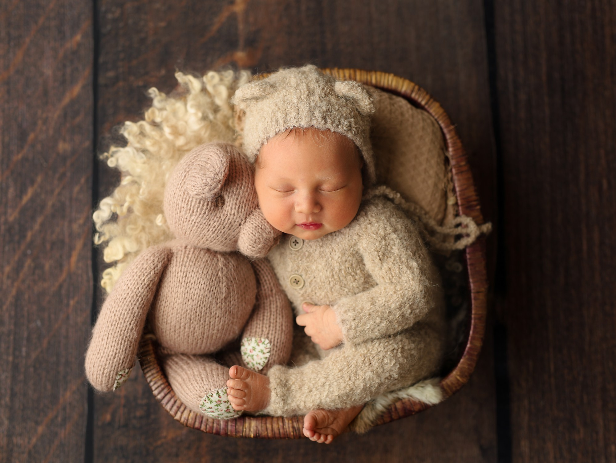 Newborn. Фотограф новорождённых в Казани Нейля Гильмутдинова ньюборн