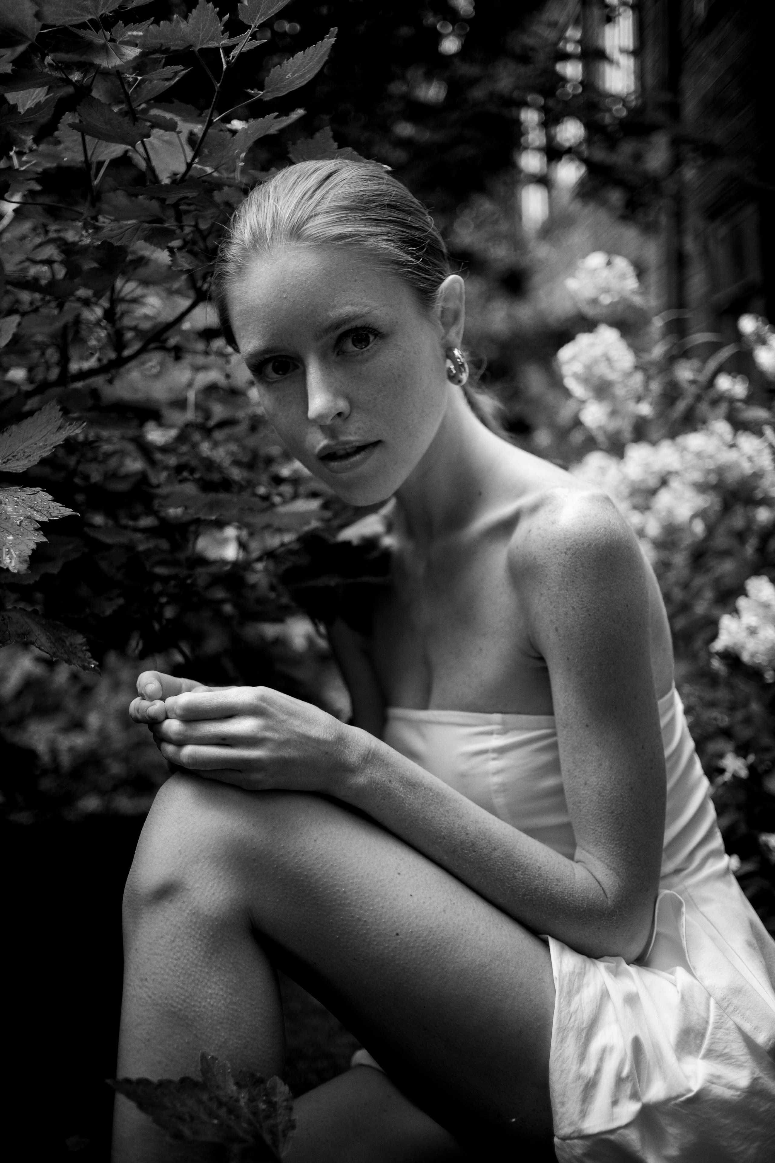 позы для фотосессии для девушек