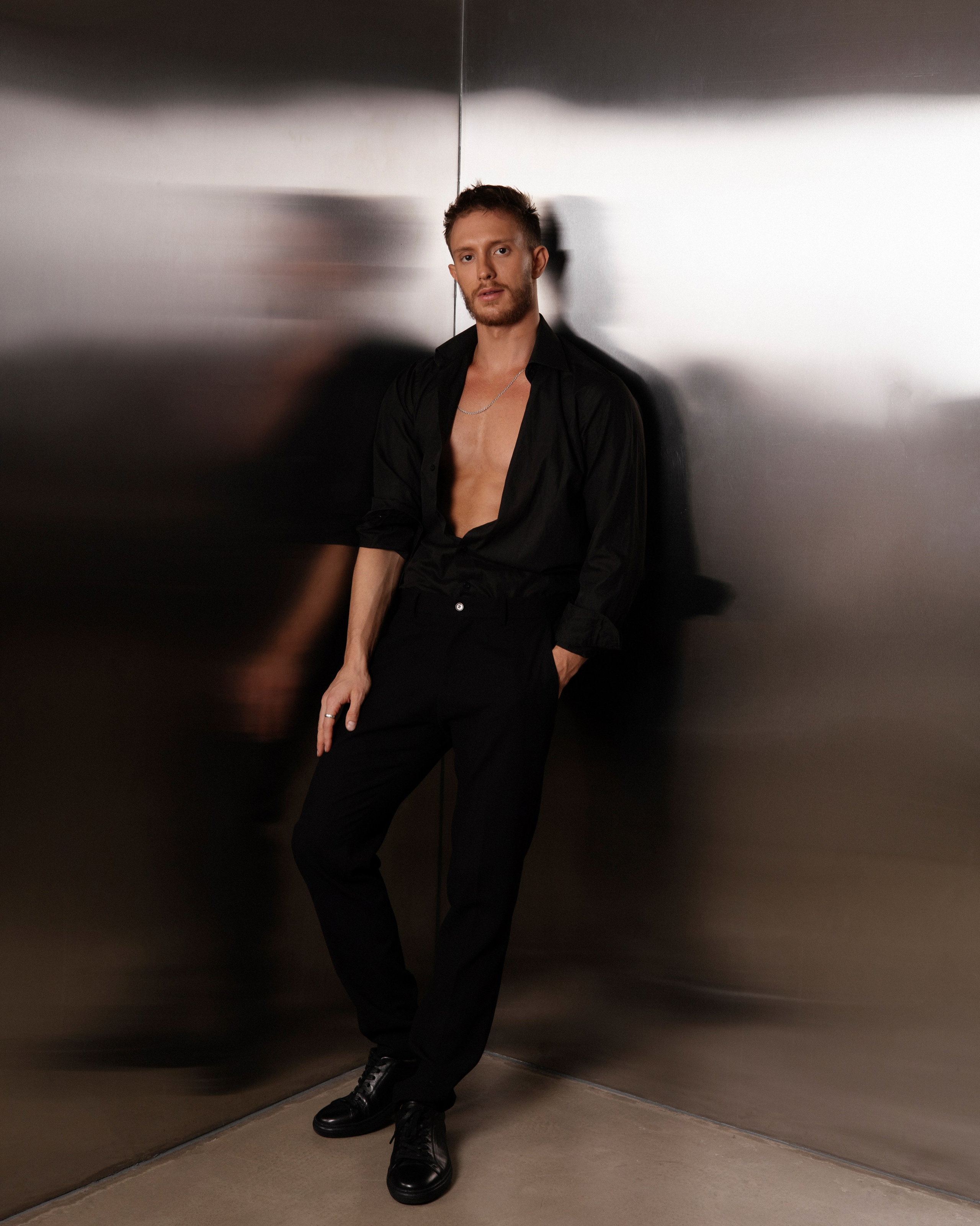 Парни. Ник Франк фотограф и преподаватель по позированию