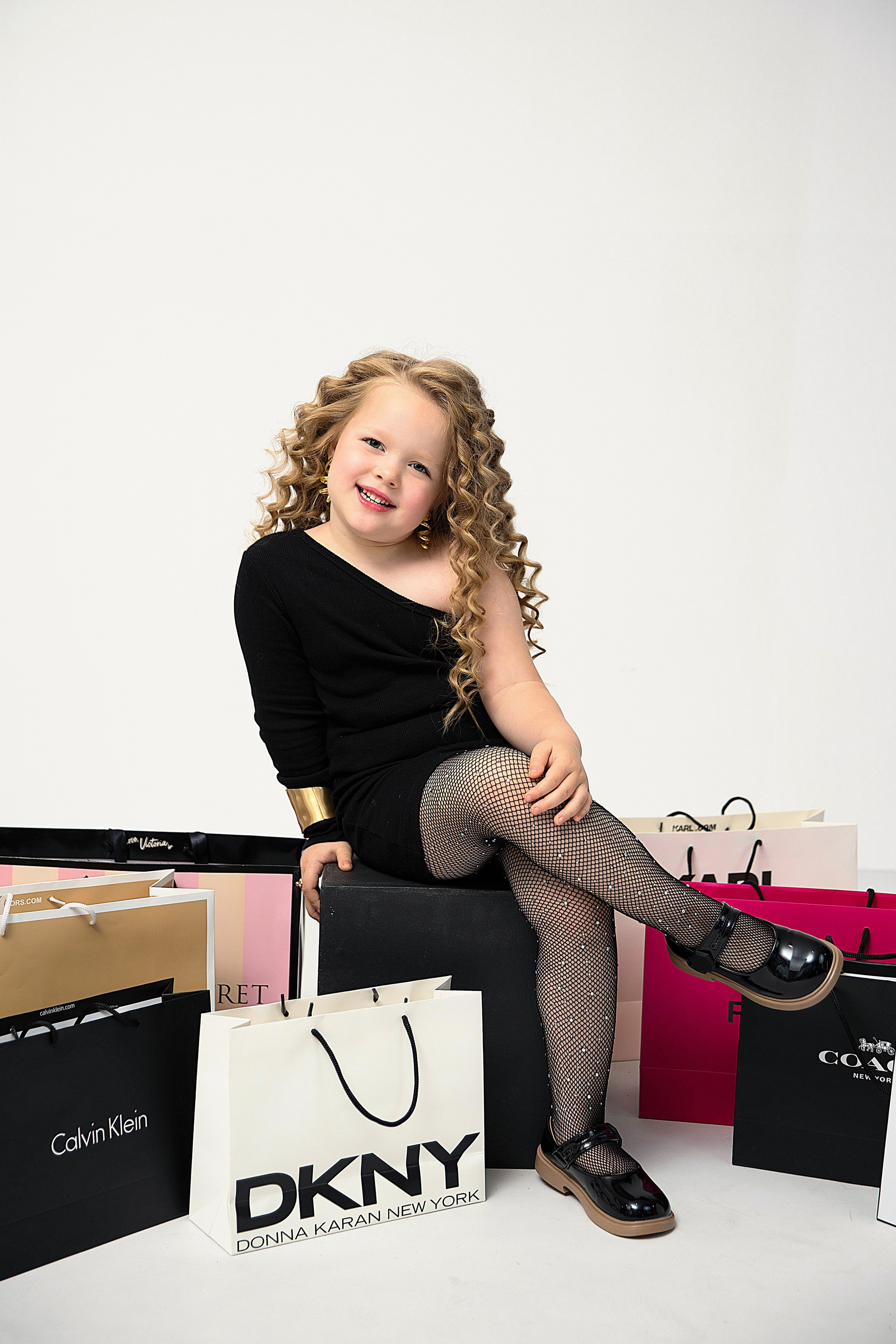 МАЛЫШКА НА МИЛЛИОН. Детский школьный фотограф в Кемерово Зиновьева Екатерина