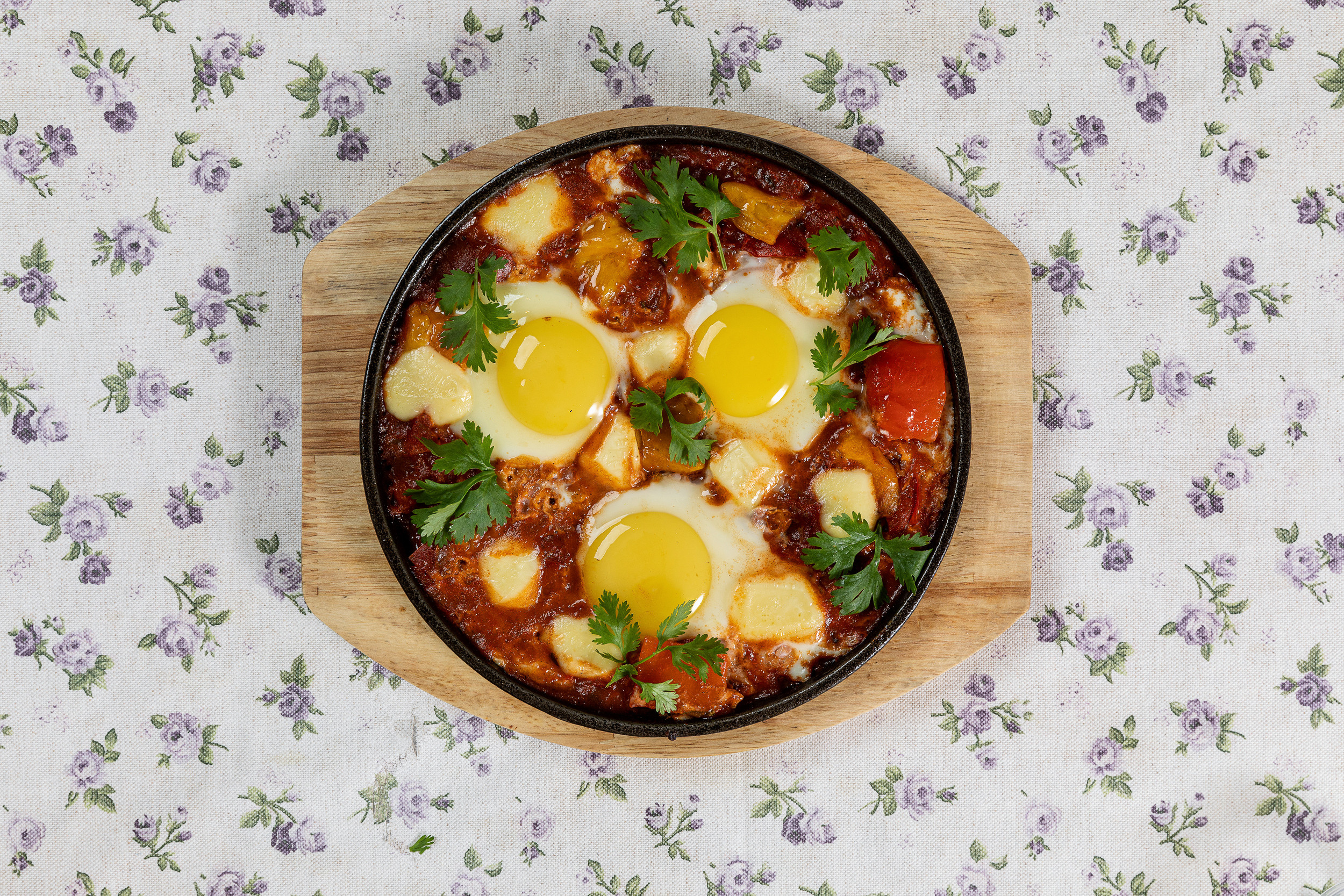 Контент съемка для ресторана «Оливье». Предметная фотосъемка в Москве. Предметная фотостудия Москва