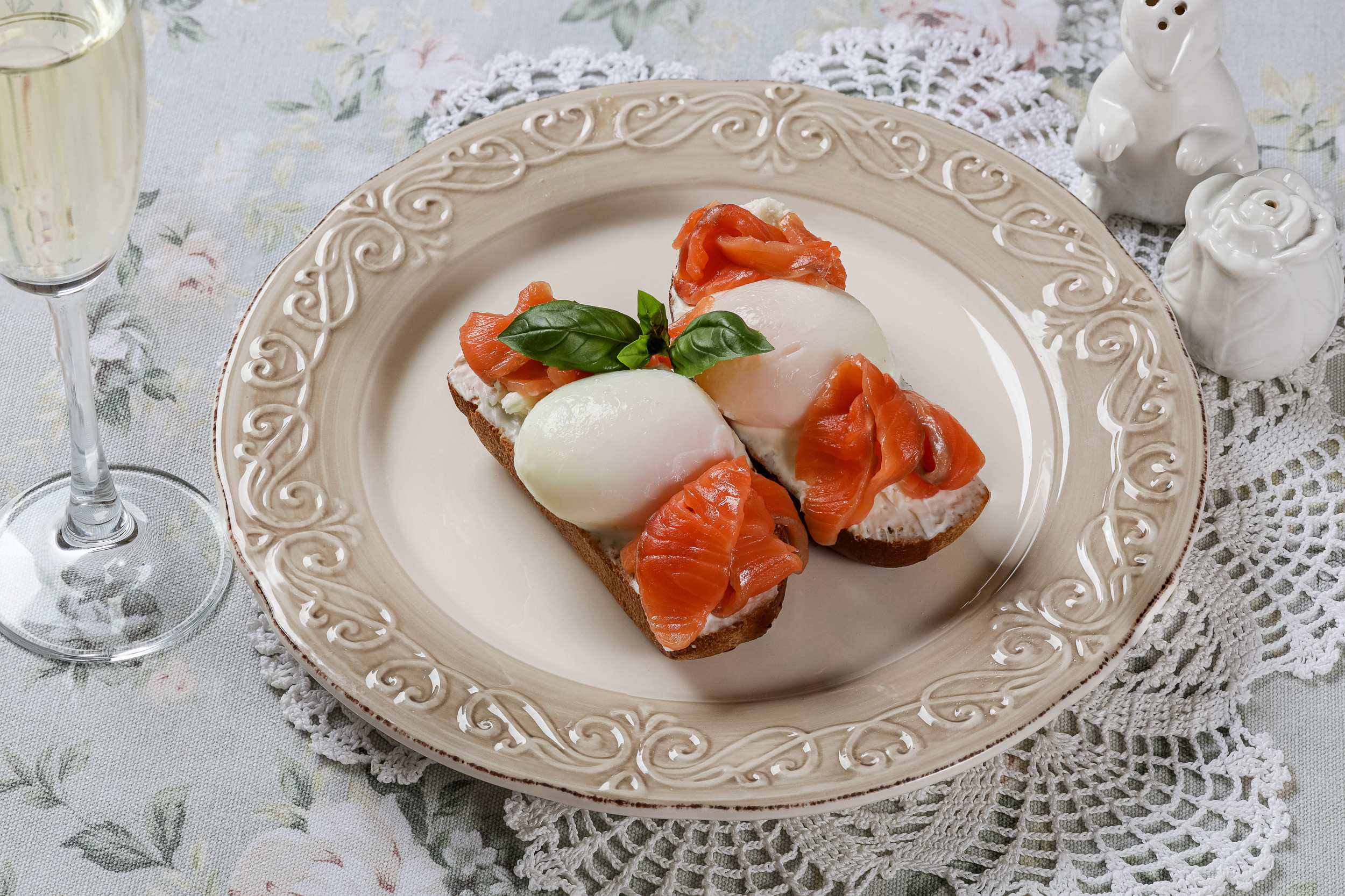 Контент съемка для ресторана «Оливье». Предметная фотосъемка в Москве. Предметная фотостудия Москва