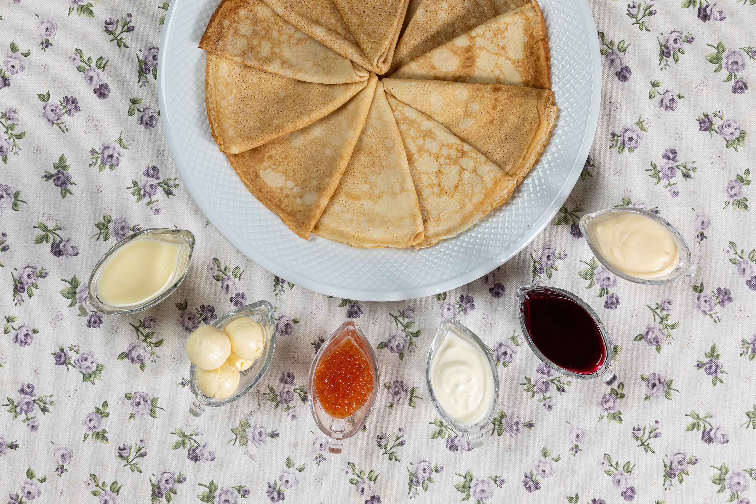 Контент съемка для ресторана «Оливье». Предметная фотосъемка в Москве. Предметная фотостудия Москва