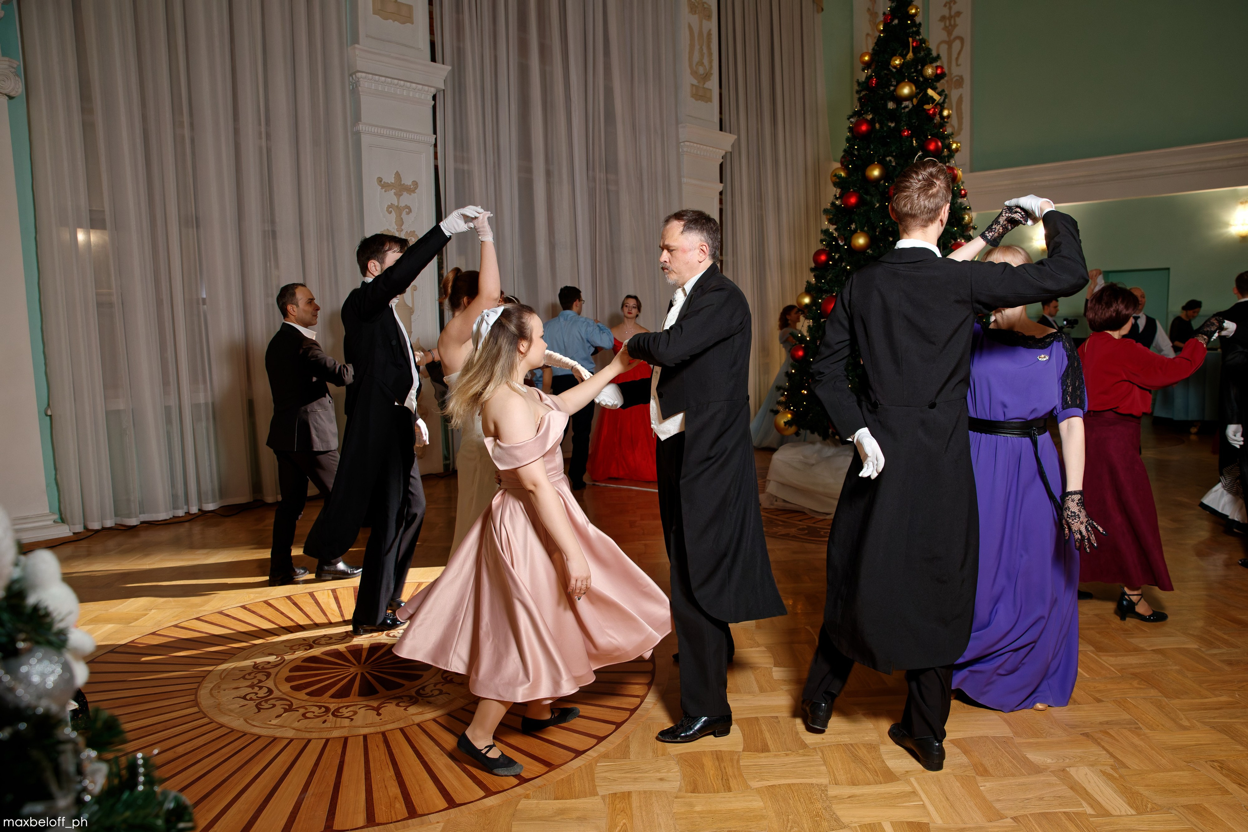 Рождественский бал. Семейный фотограф — Макс Белогрудов