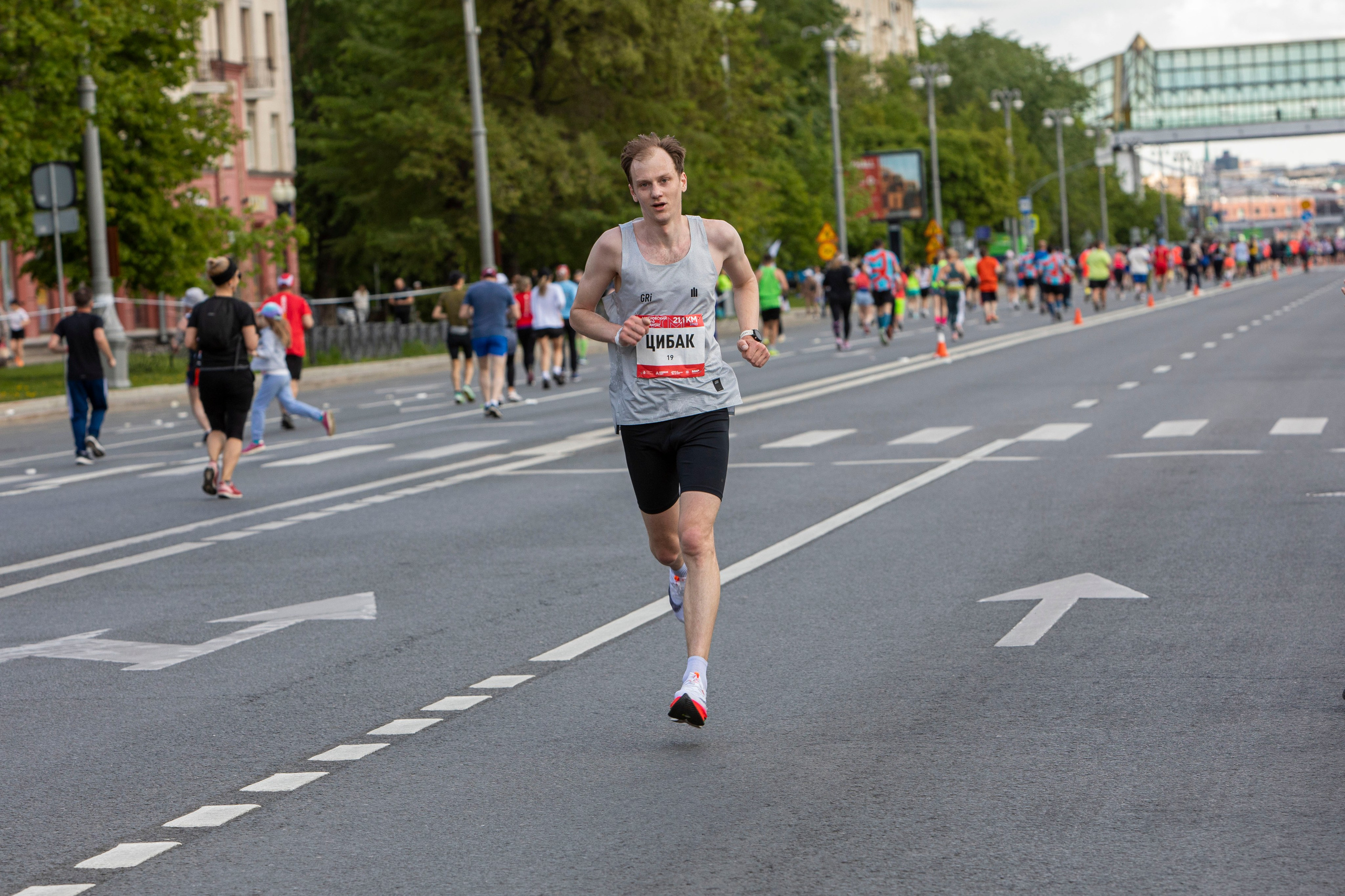 Московский полумарафон, 14 мая 2023 года. Фотограф Сергей Ловкий