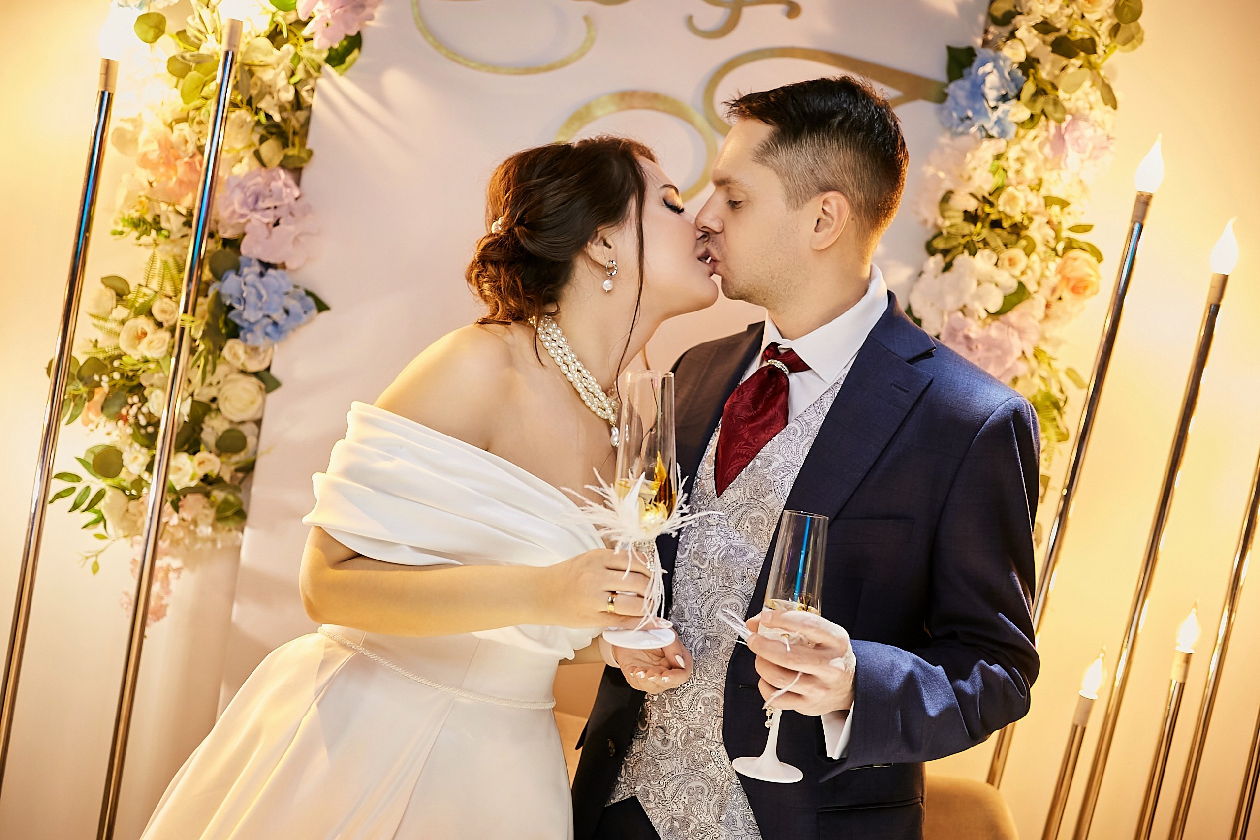 Антон & Гульназ. Фотограф и Видеограф в Москве. Олег Корушев