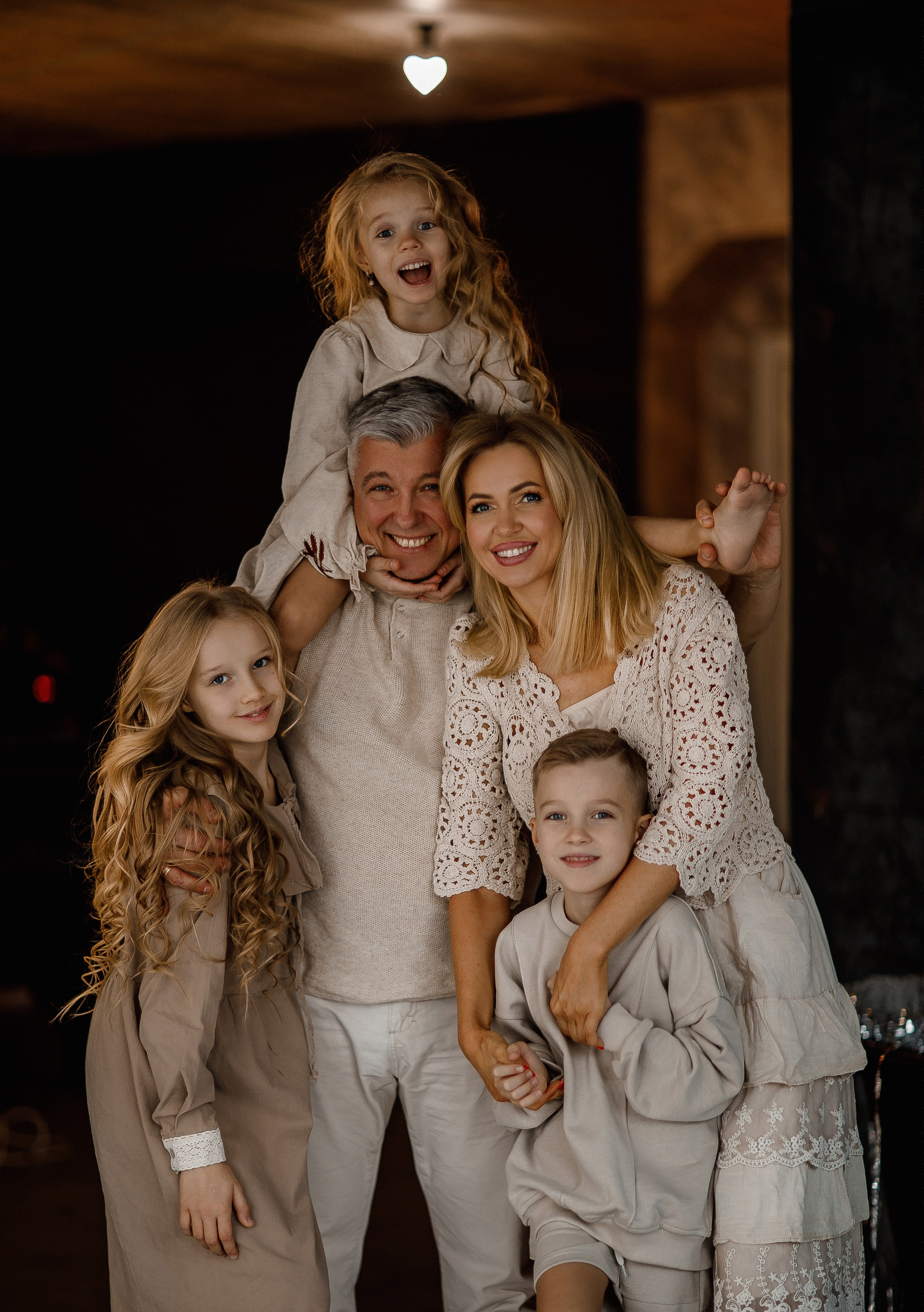 СЕМЕЙНЫЕ фотосессии. Фотограф материнства и таинства кормления Екатерина Кузьмин