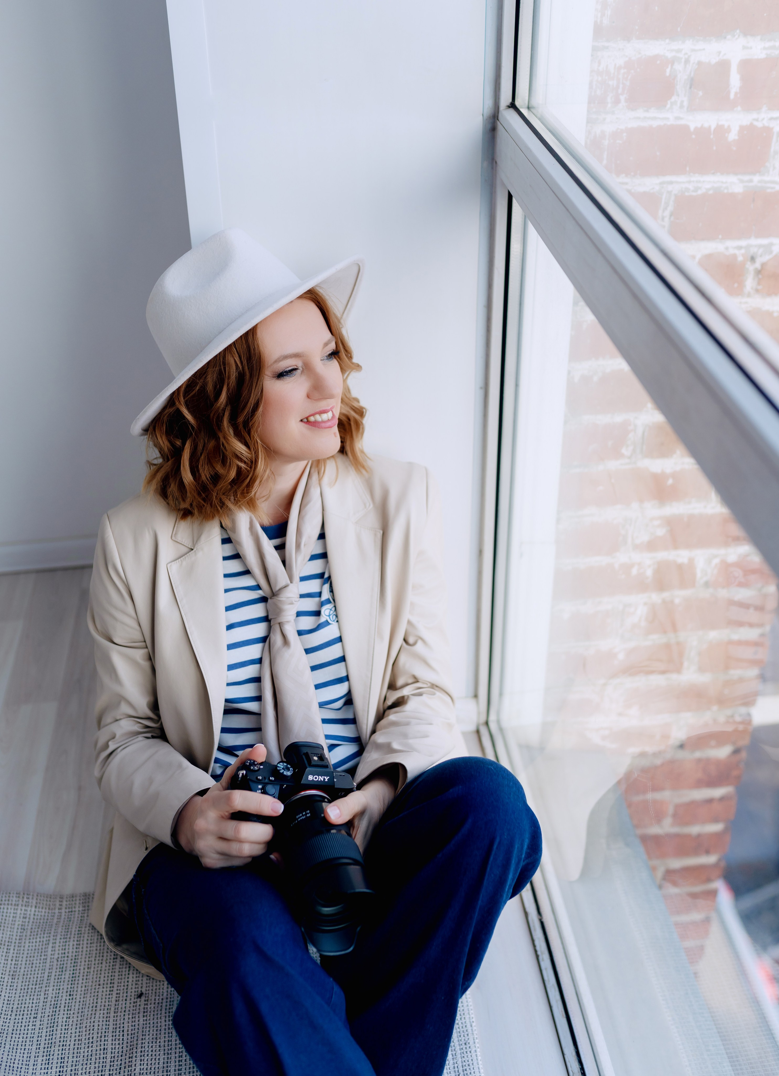 Профессиональная фотосессия для контента в соц.сети фотографа. Фотограф Ким Наталья в Красноярске