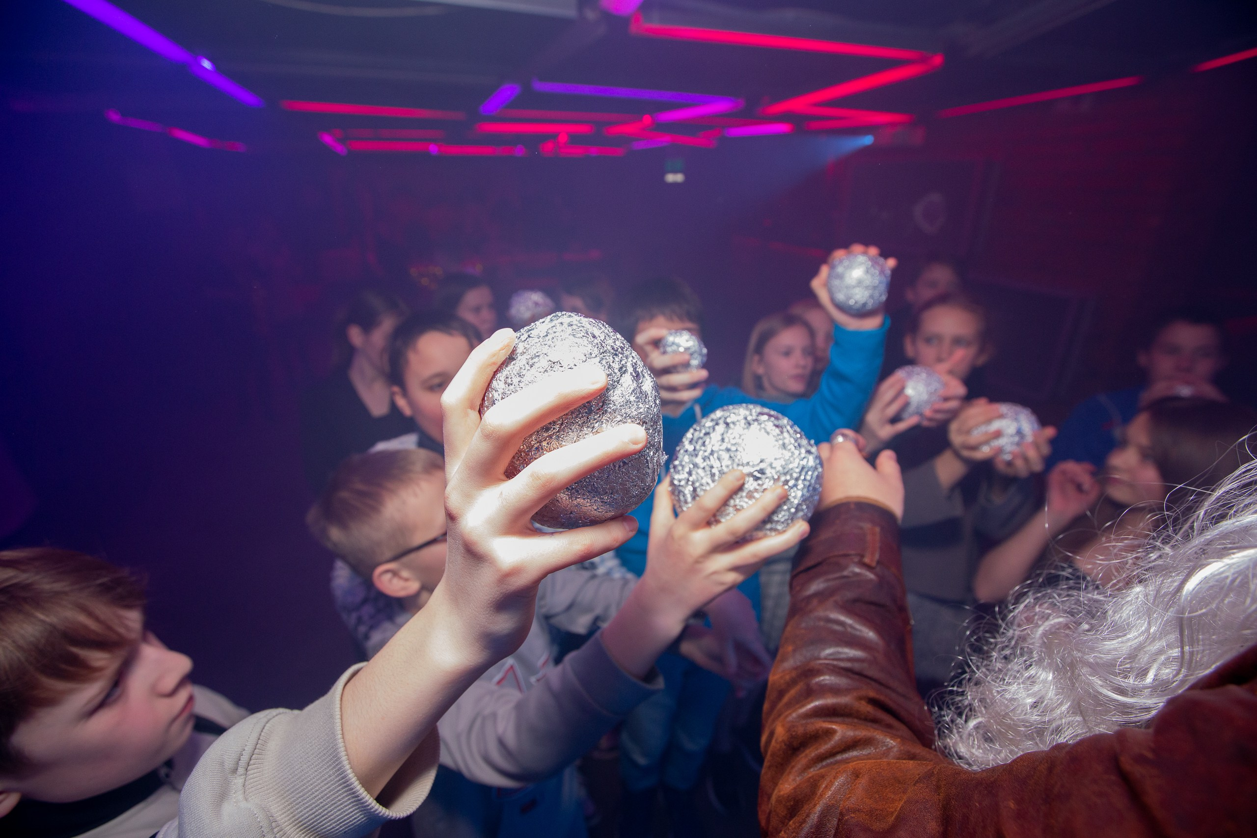 Фотограф на Новый Год. Спортивный фотограф Екатеринбург Онлайн трансляции