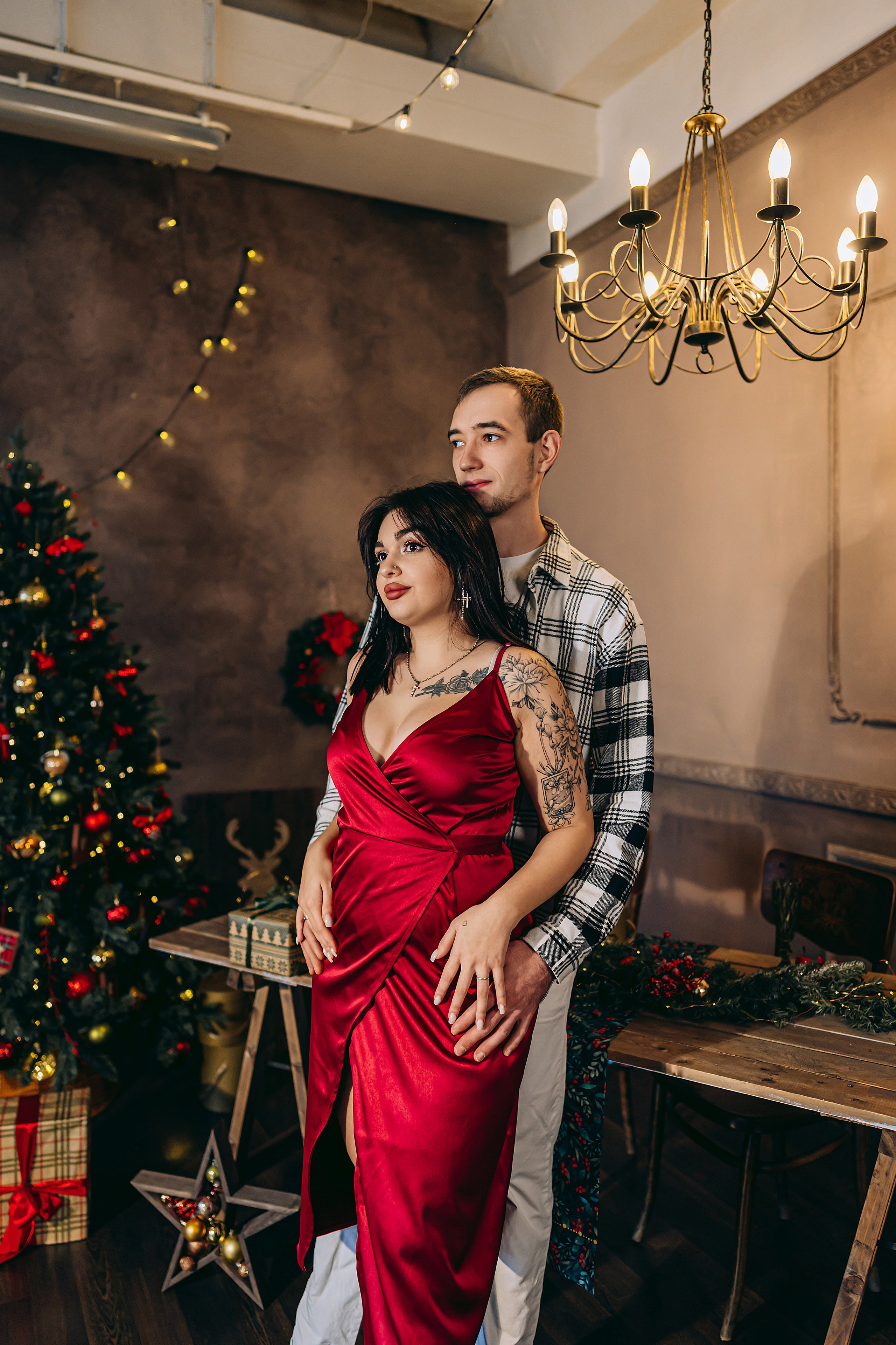 Семейная фотосессия в студии с ребенком