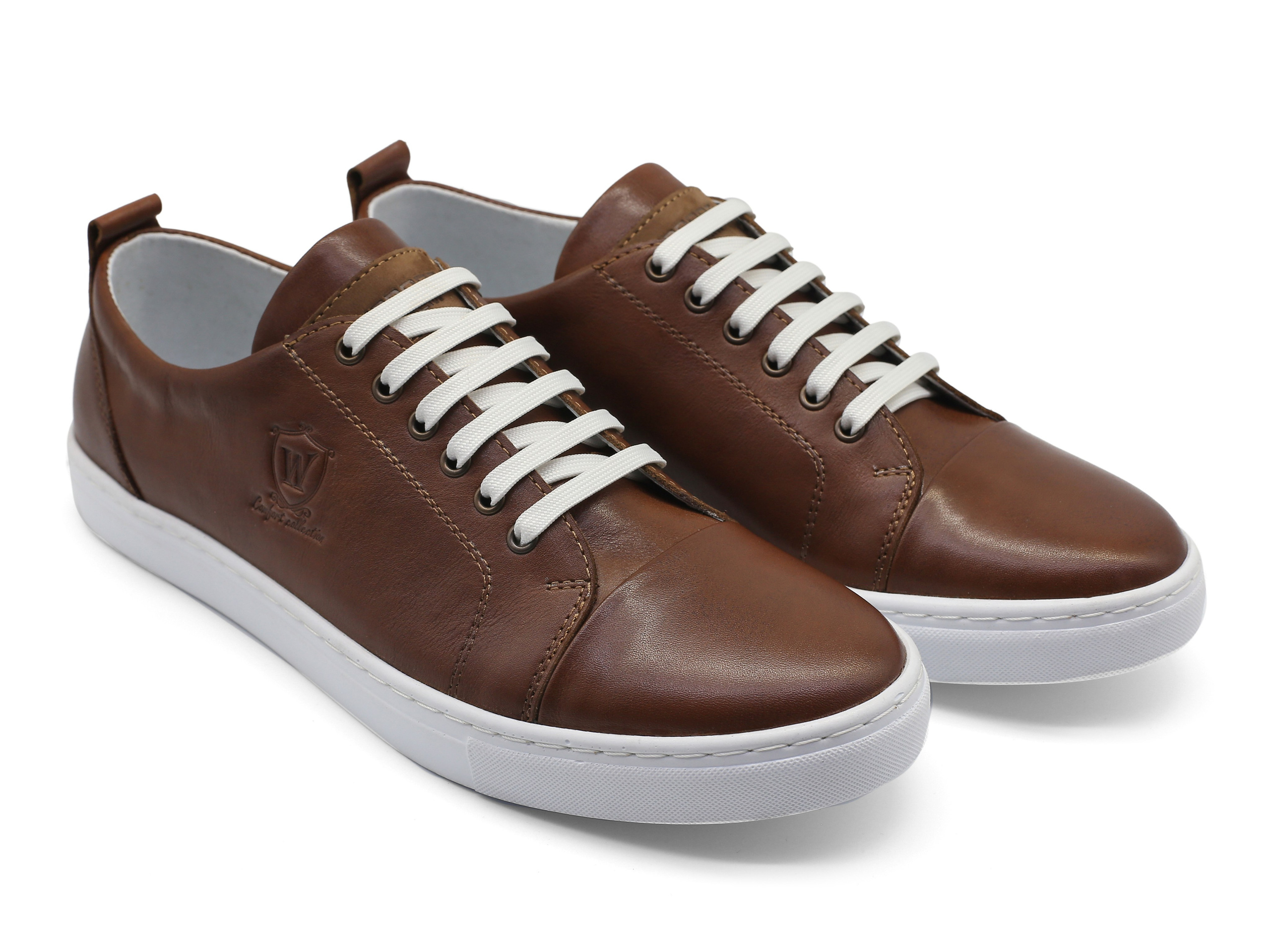 Обувь для каталога и маркетплейсов. Предметный фотограф Александр Трузян