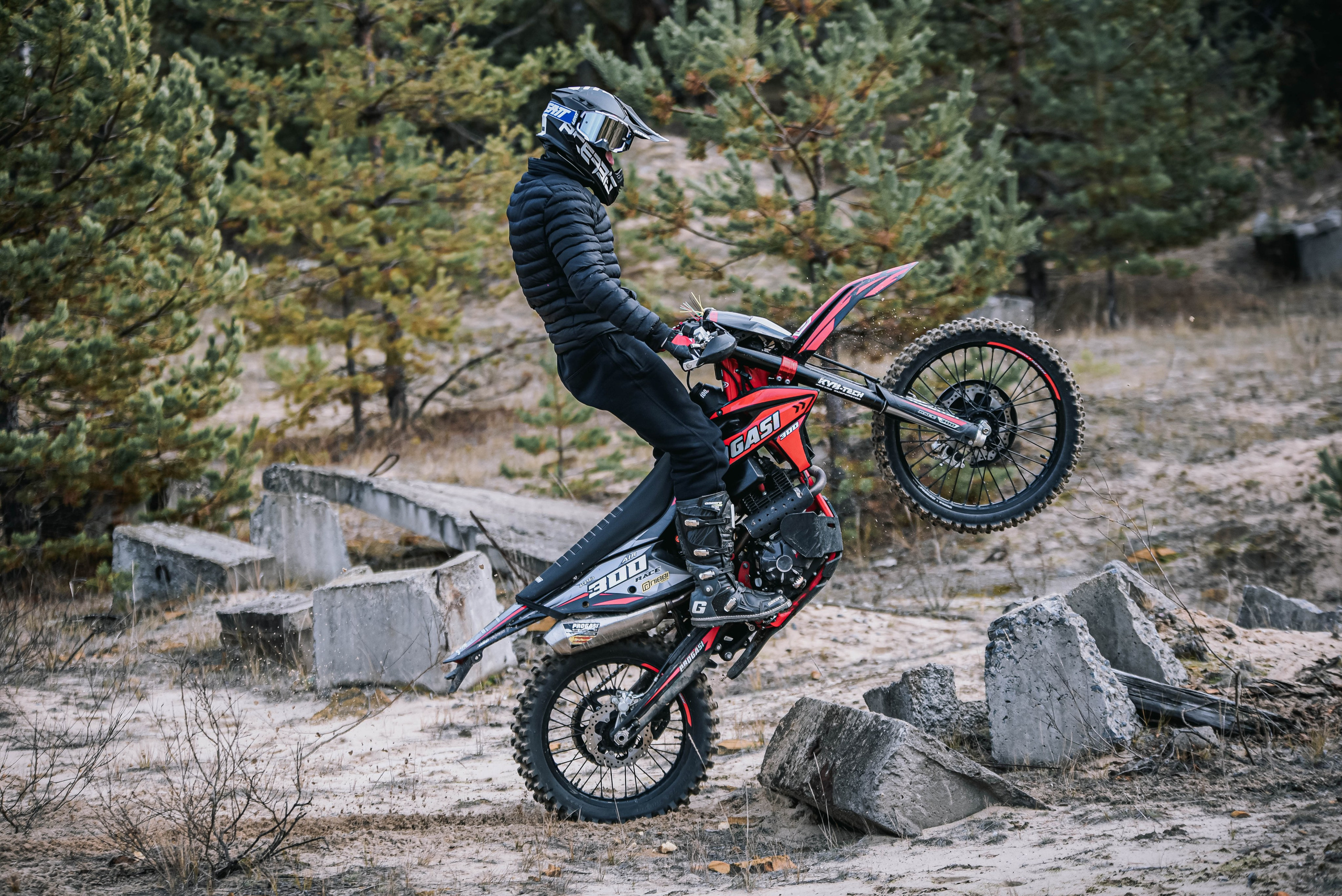 10\11\2024. Мотофотограф в Нижнем Новгороде Динара Зуйкова