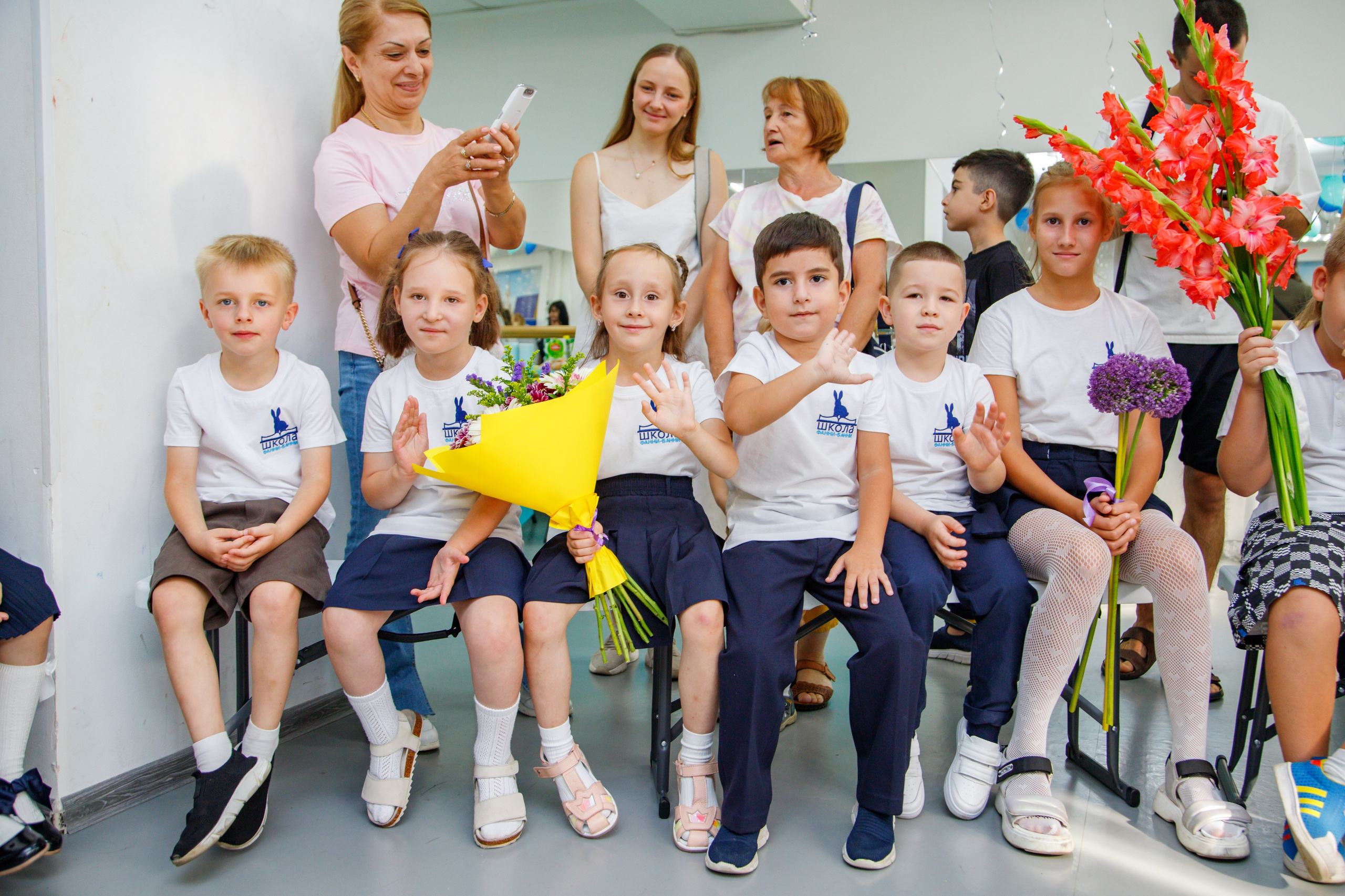 Репортажная съемка праздника знаний в школе. Семейный и школьный фотограф в Москве Анна Ткач