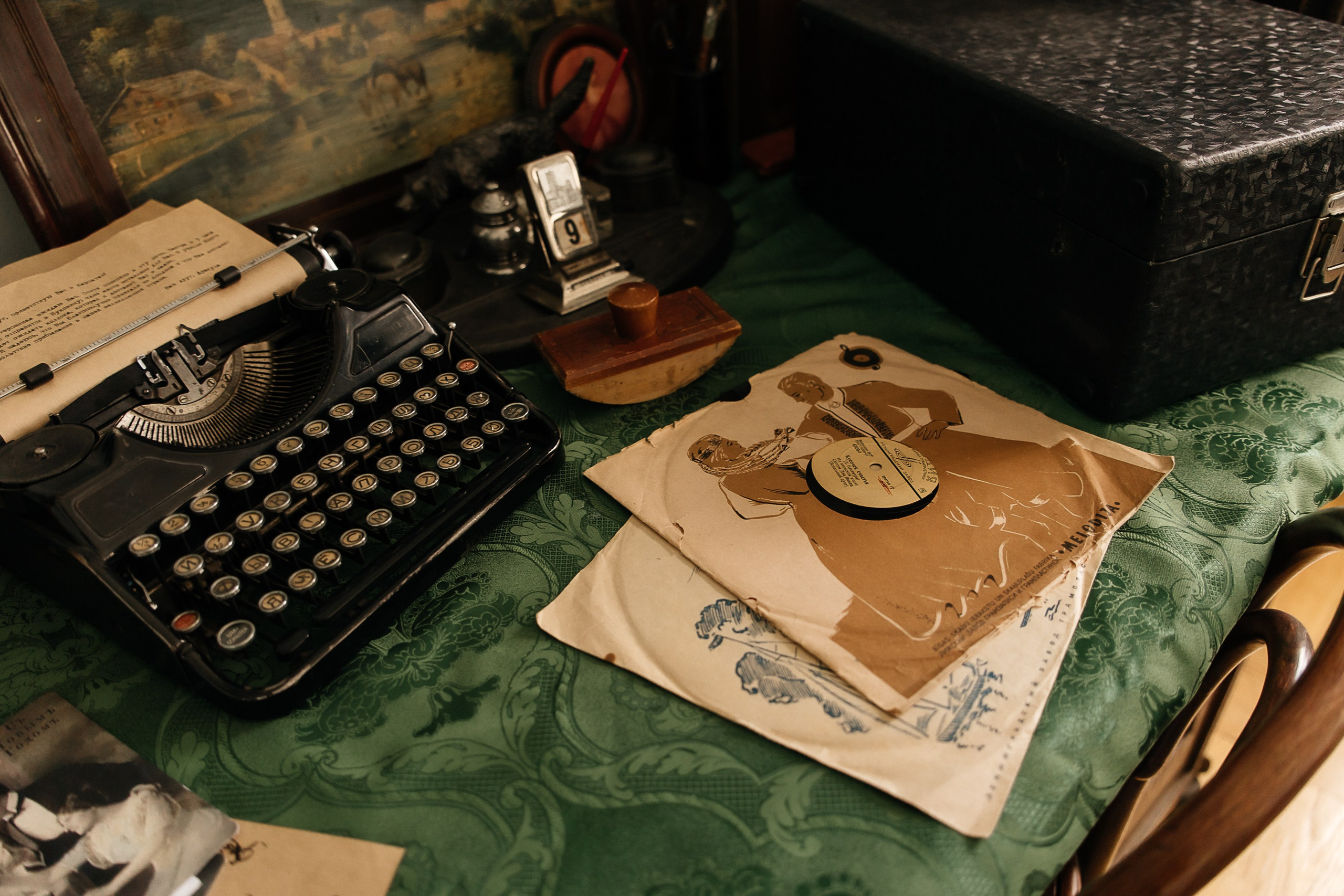 Свадьба в ретро-квартире. Свадебный и семейный фотограф Виолетта Сидельникова. Краснодар, Россия, Беларусь, Европа