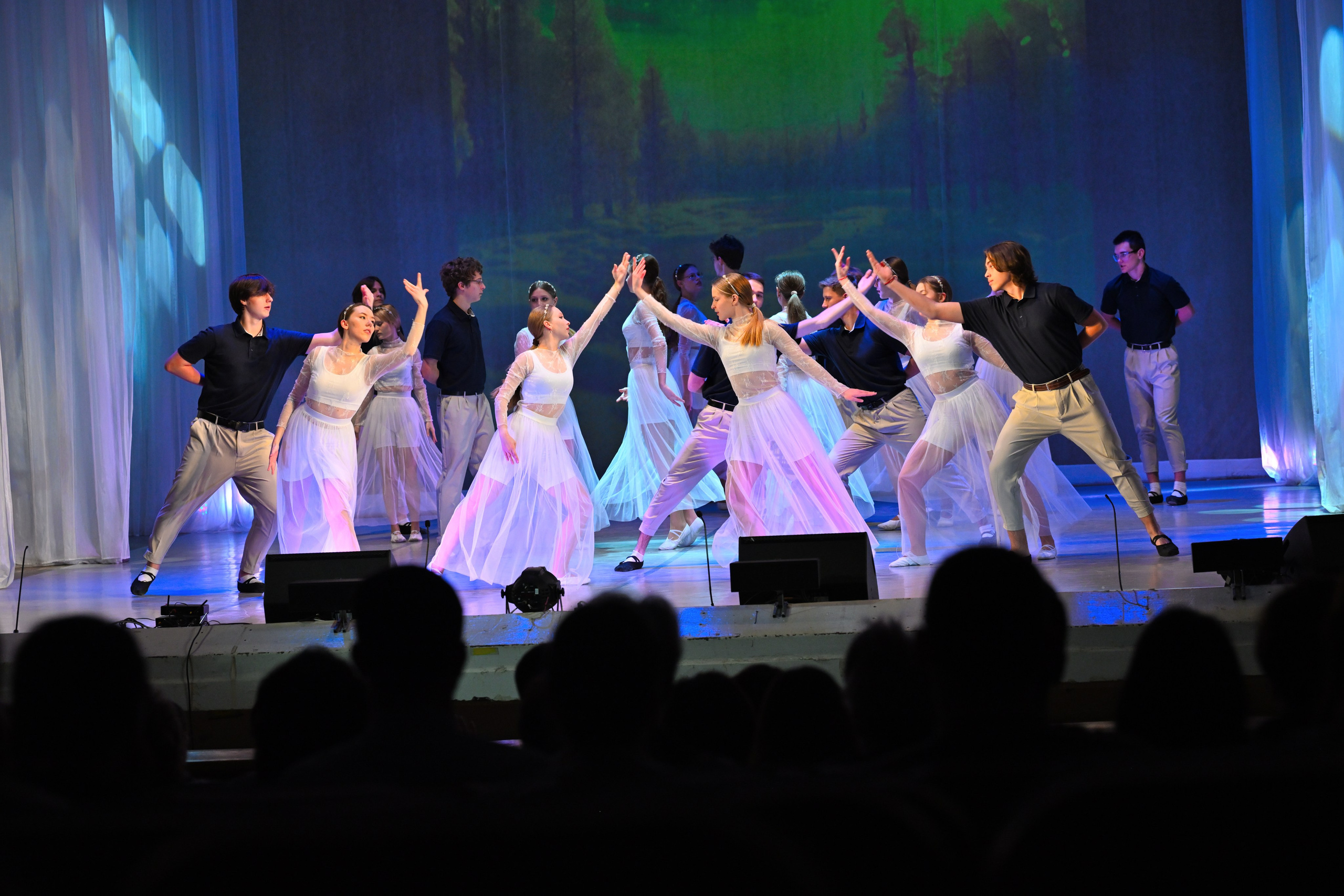 2025-12-19 Танцы ДК. Снежинск фото Андрианов